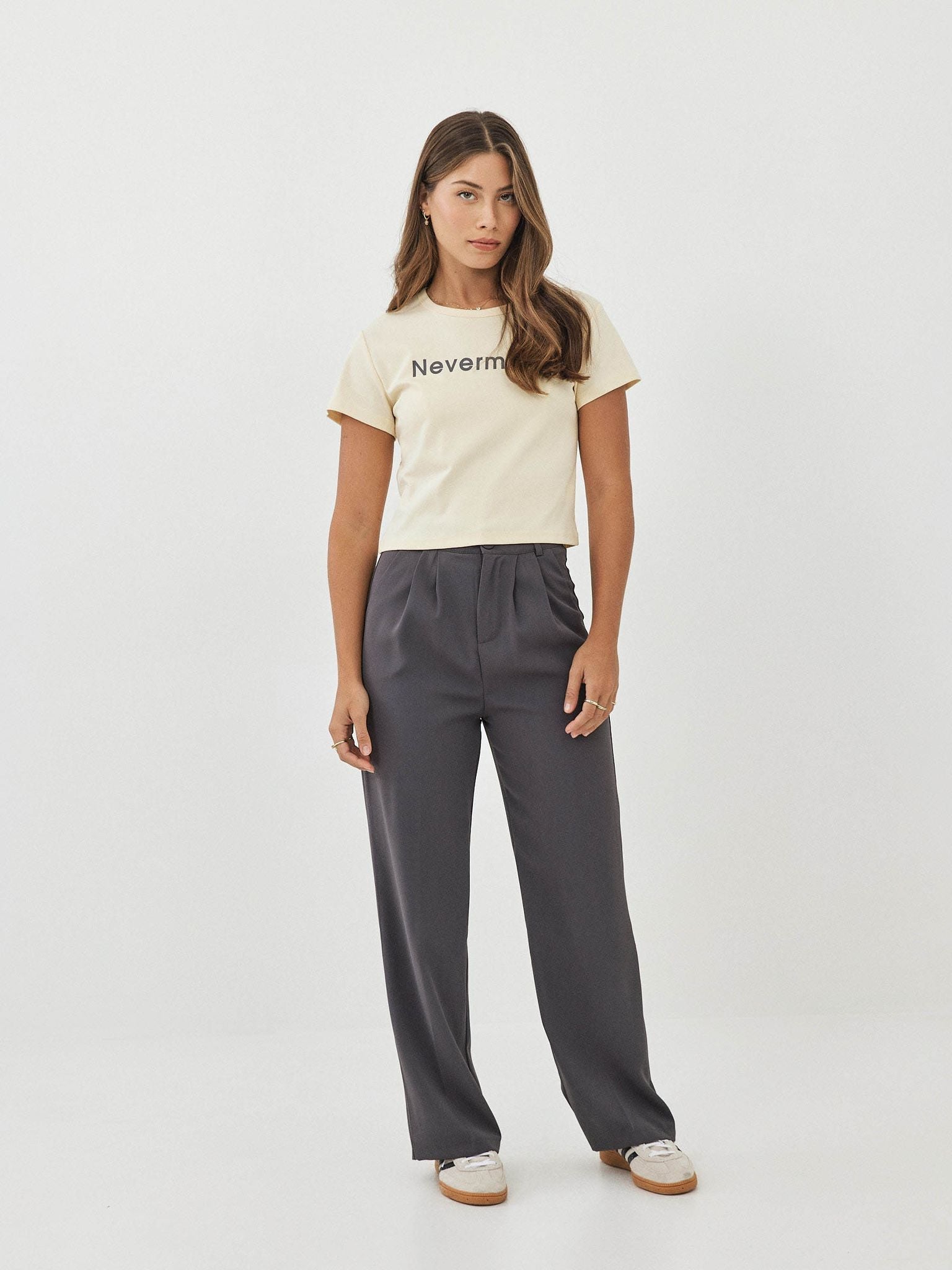 מכנסי יובל מחויטים