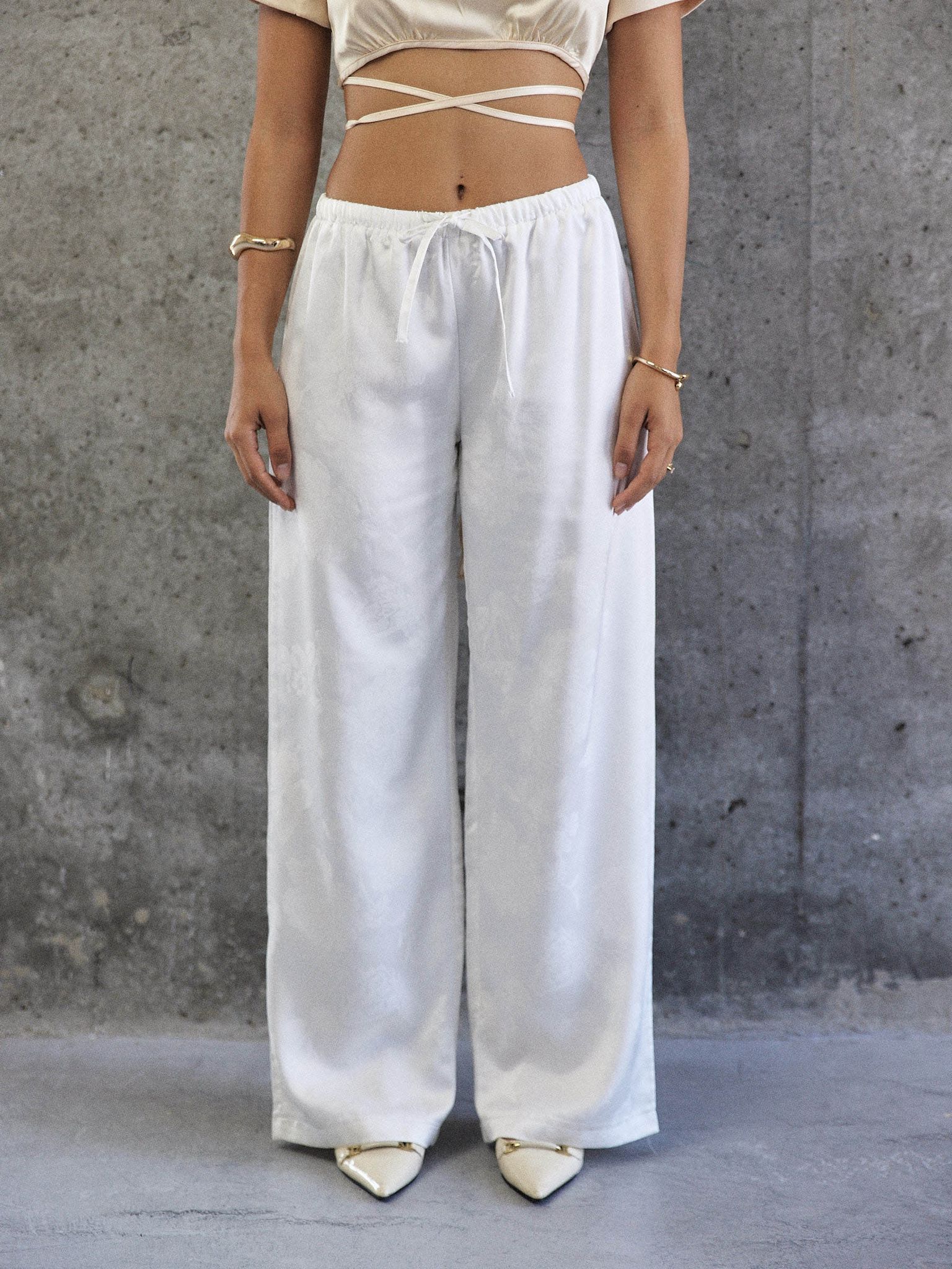 מכנסי אדריאן