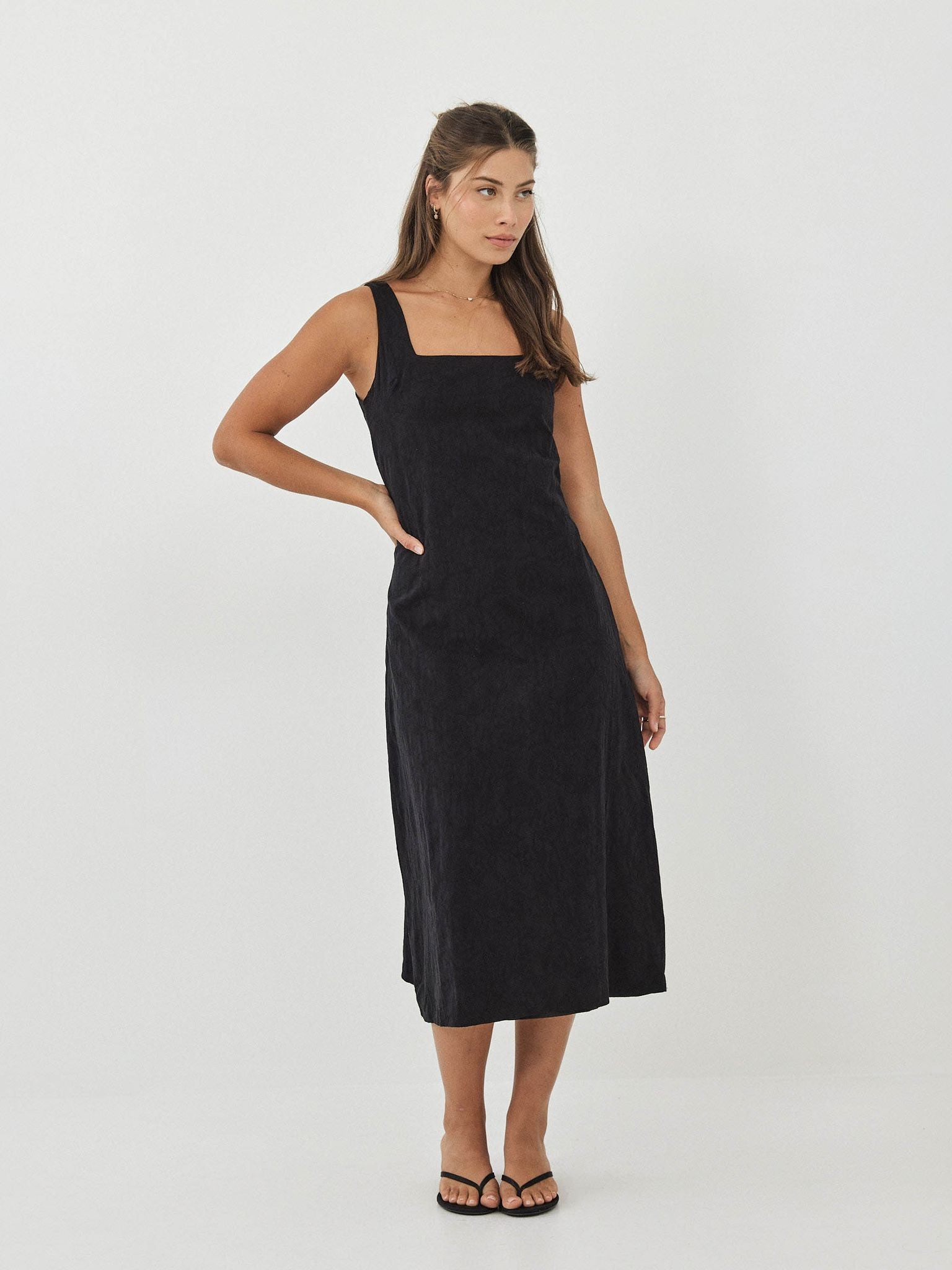 שמלת דונטלה