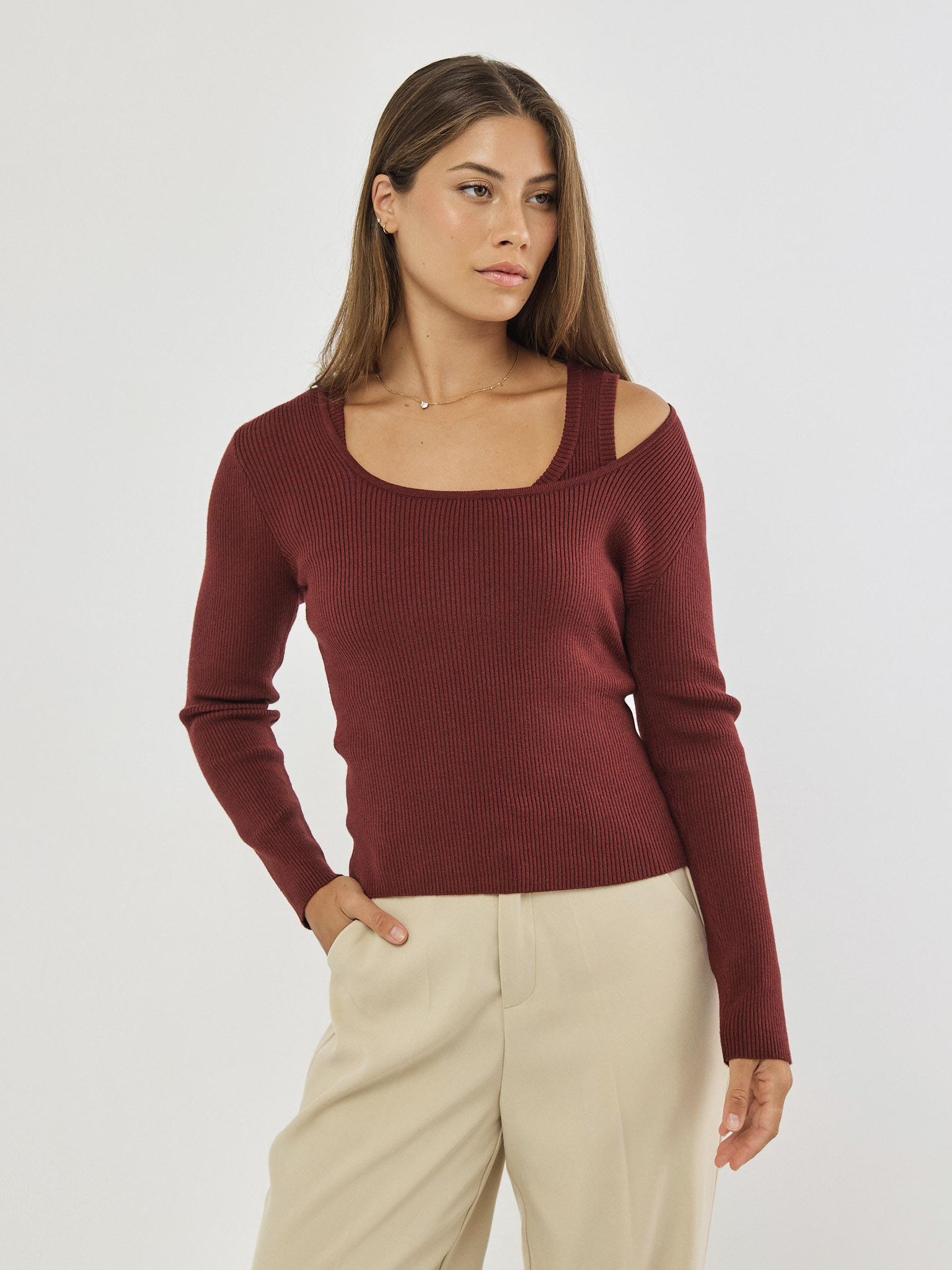 טופ סריג הריסון