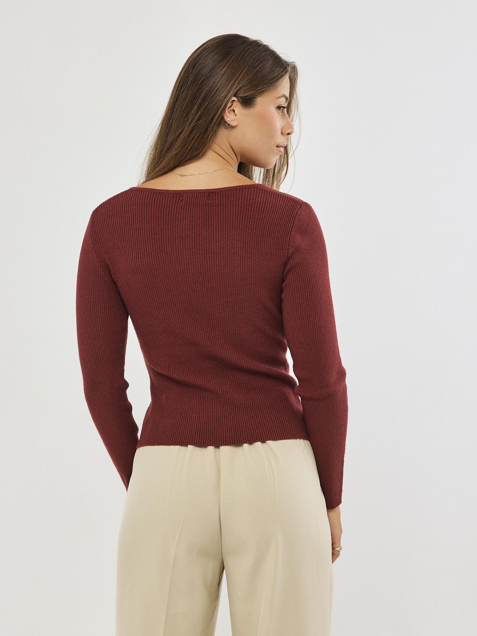 טופ סריג הריסון