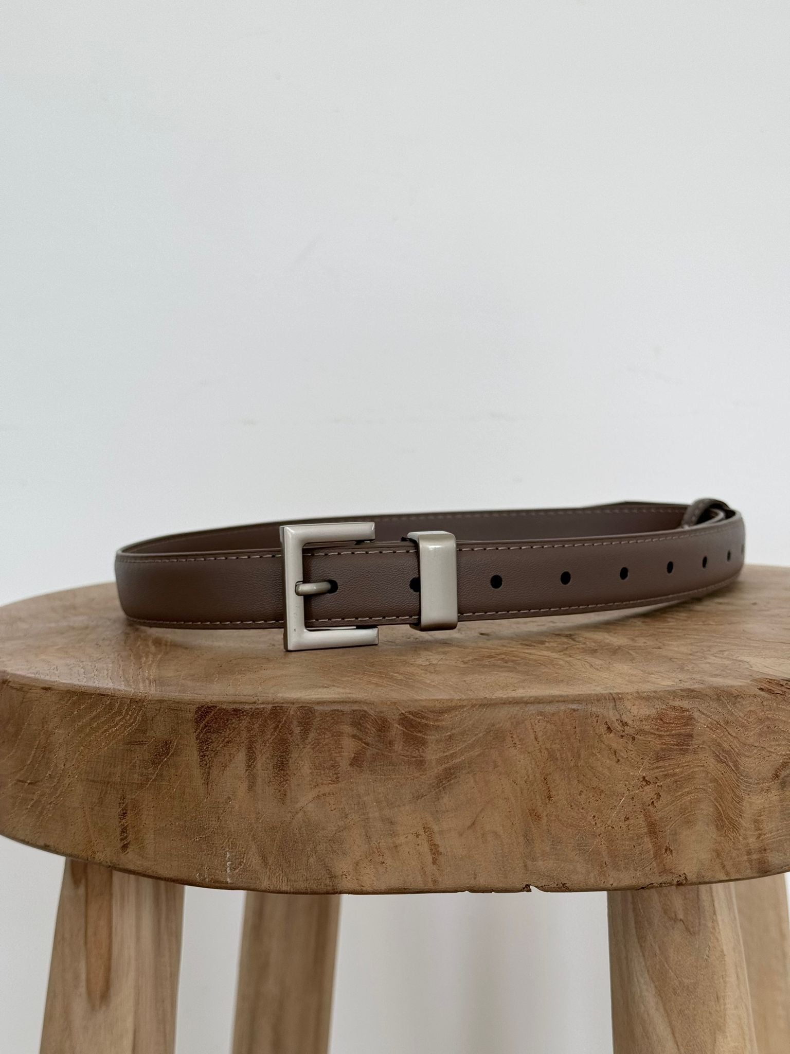 חגורת בלוברי עבה אבזם כסוף