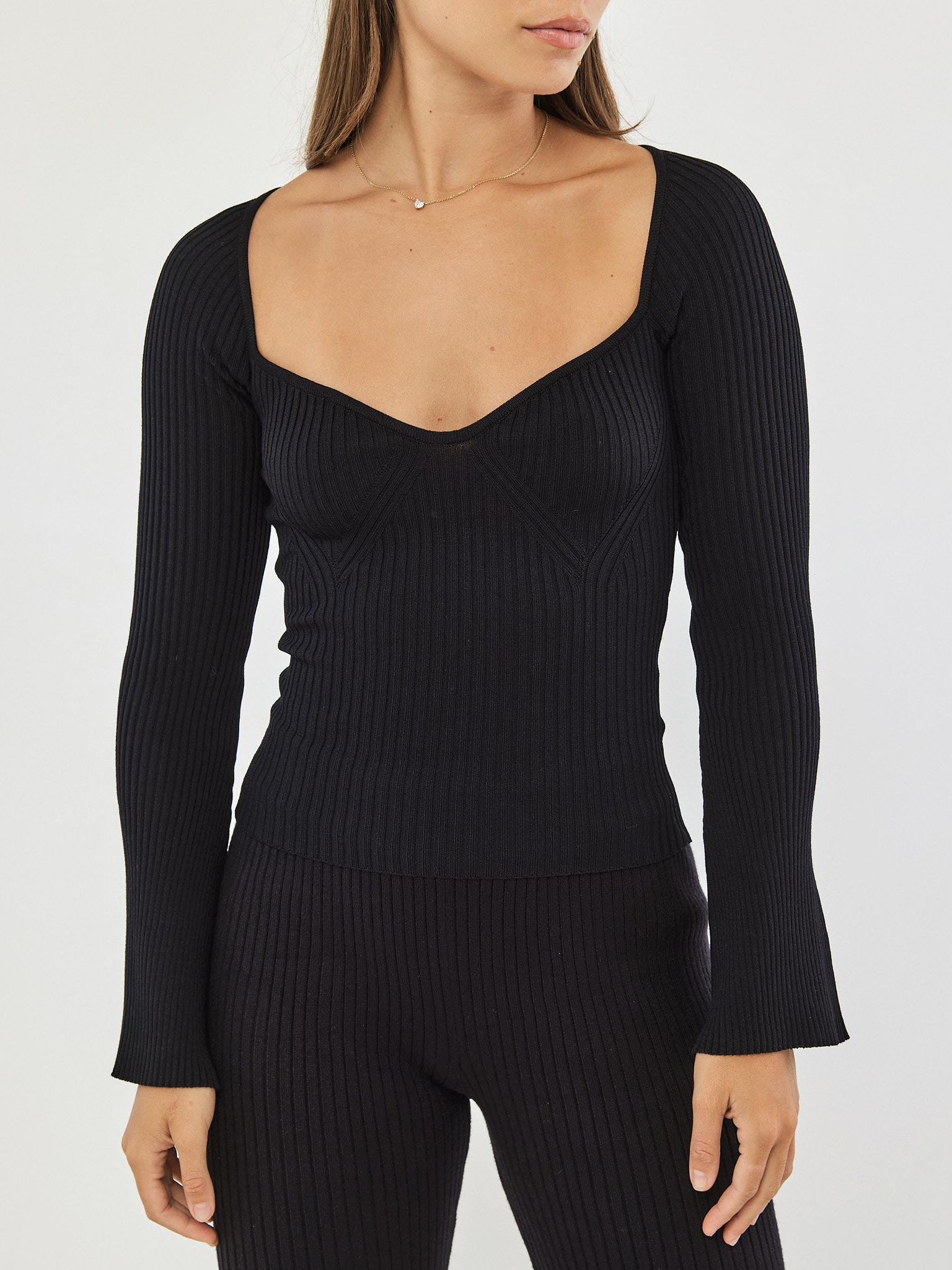 טופ סריג מגי