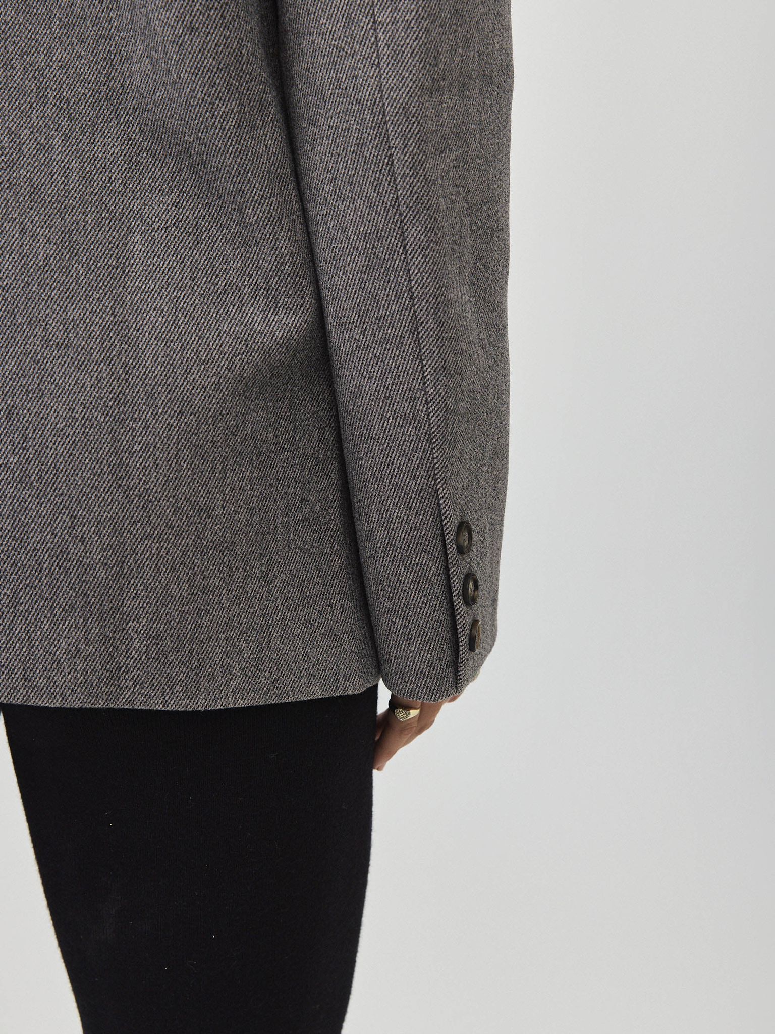 בלייזר צמר מרטין