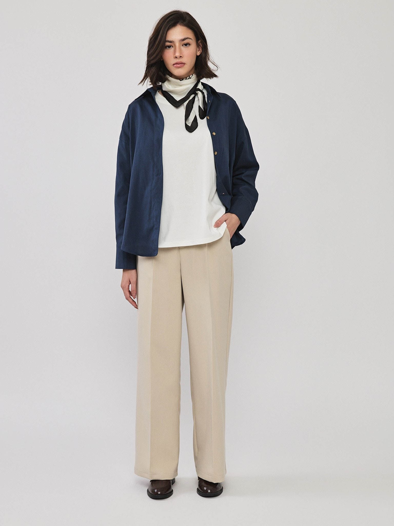 מכופתרת מורגן