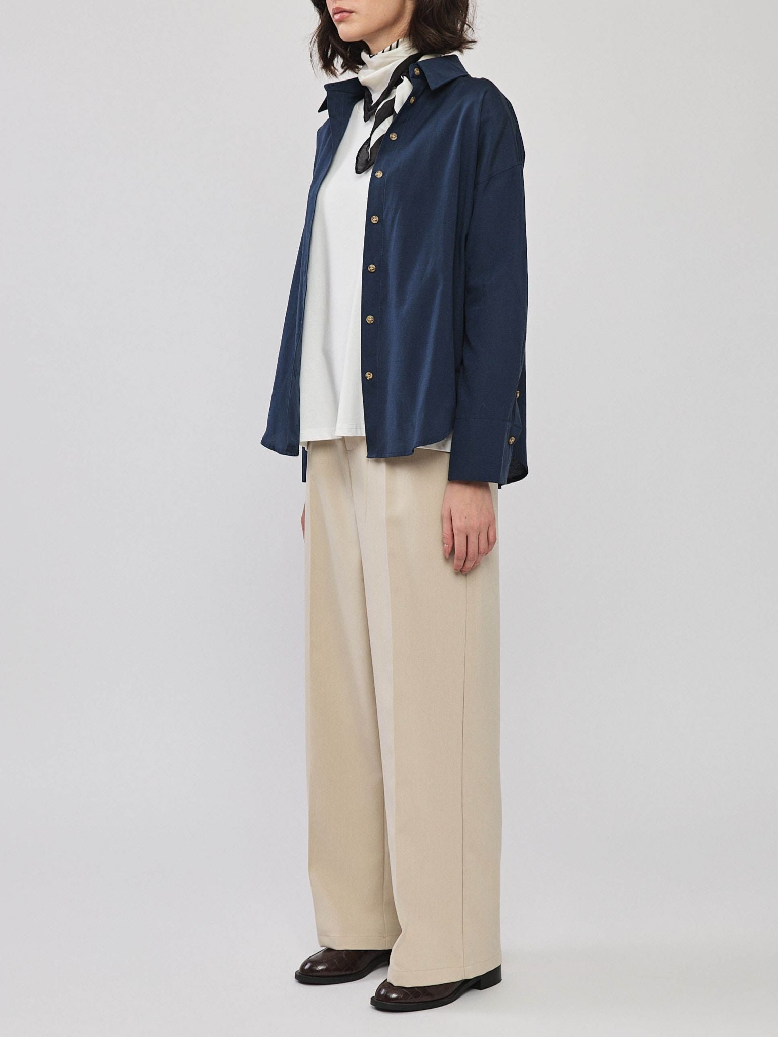 מכופתרת מורגן