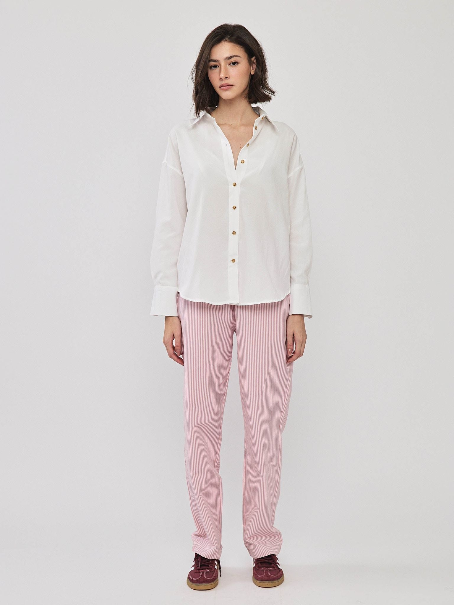 מכופתרת מורגן