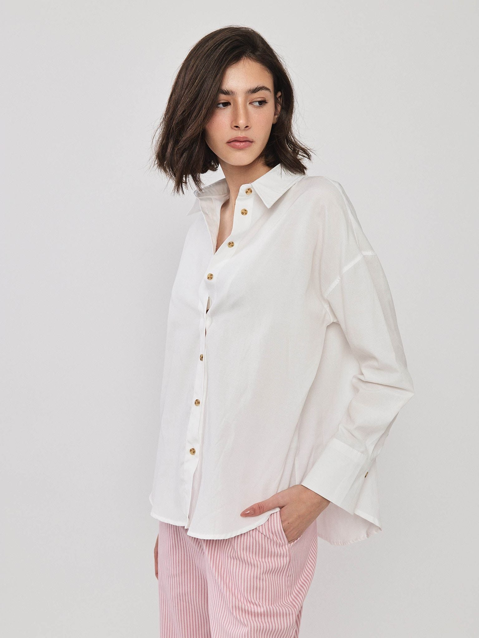 מכופתרת מורגן