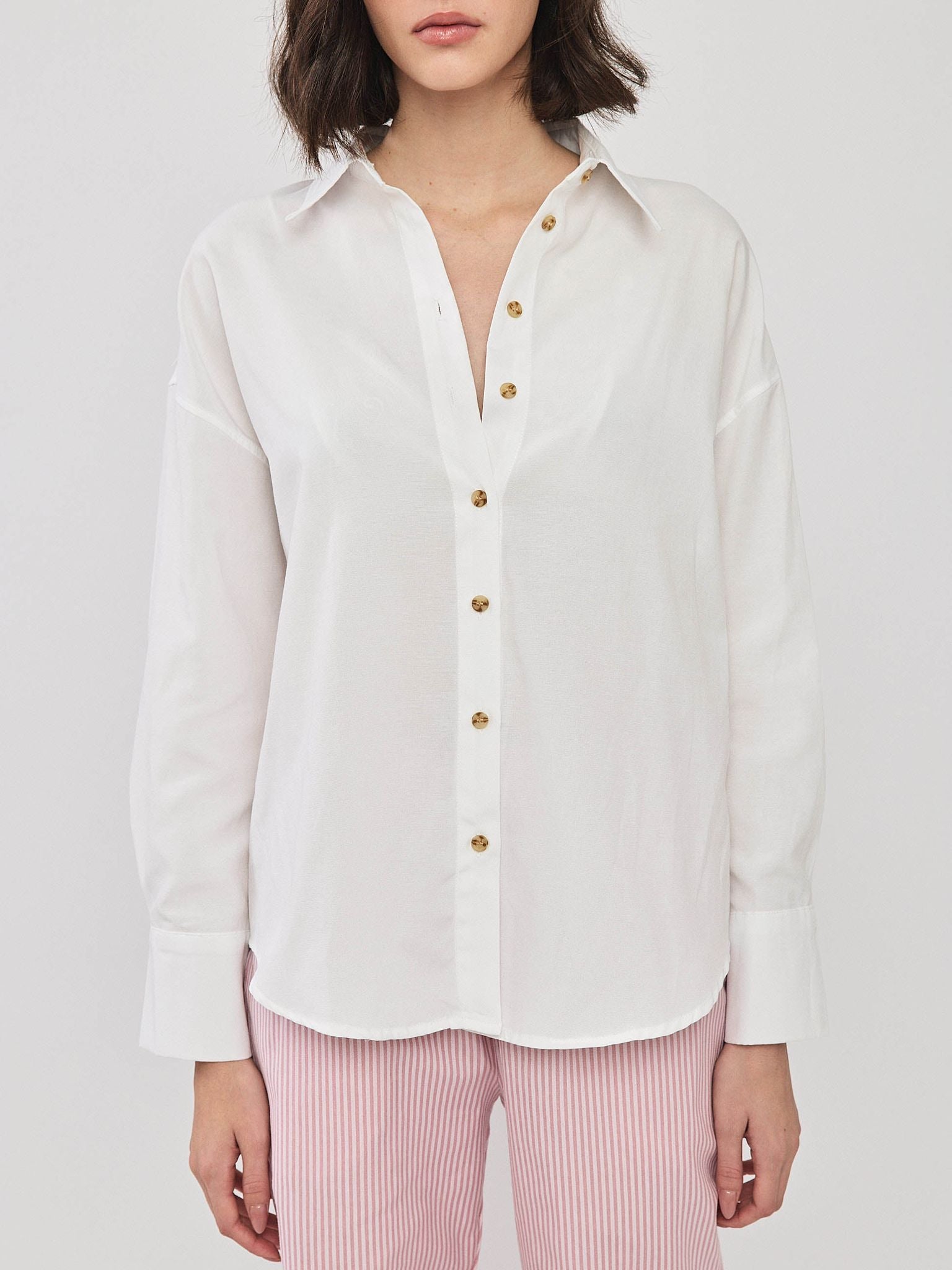 מכופתרת מורגן