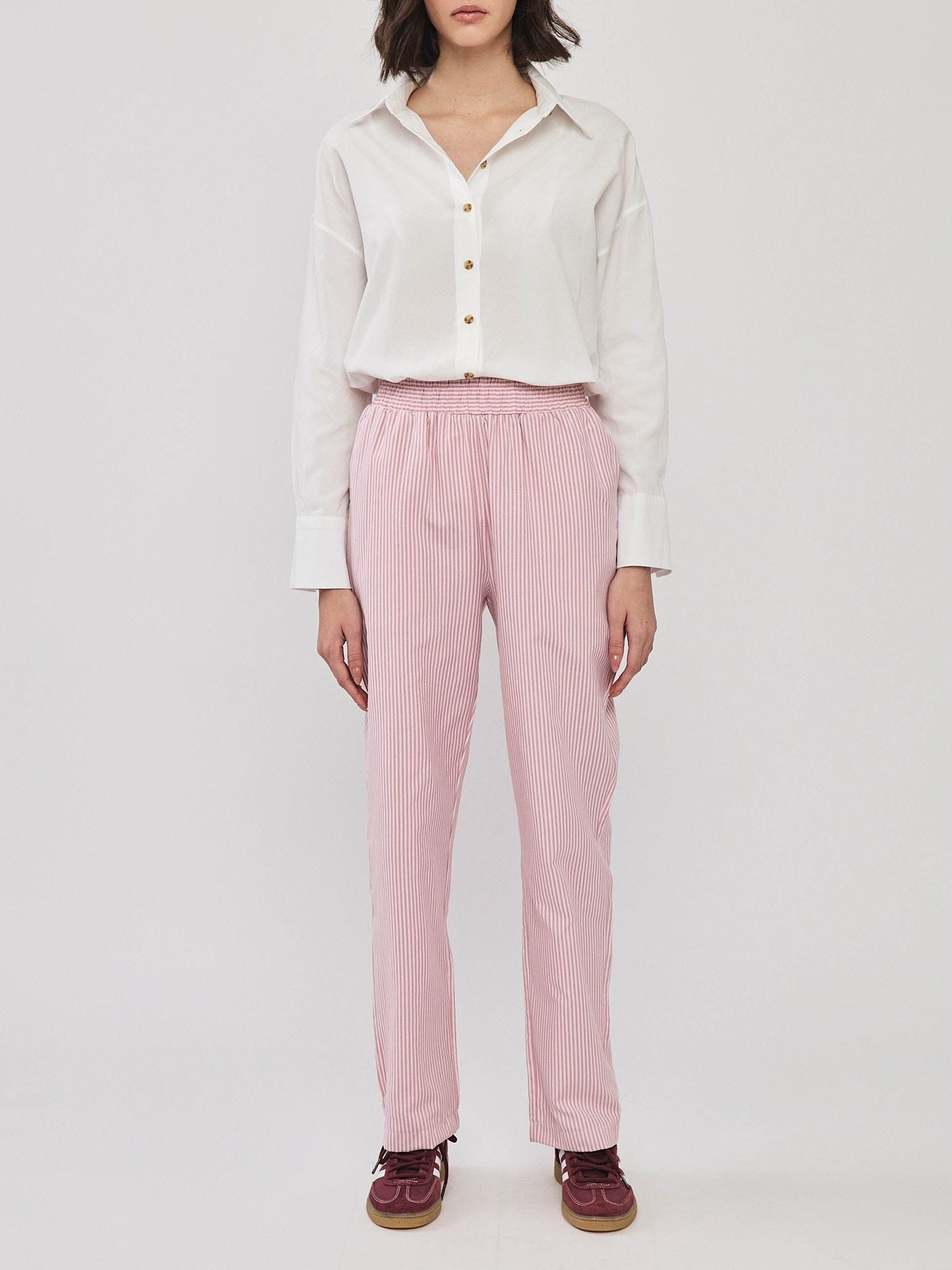 מכנסי אוסטריה פסים