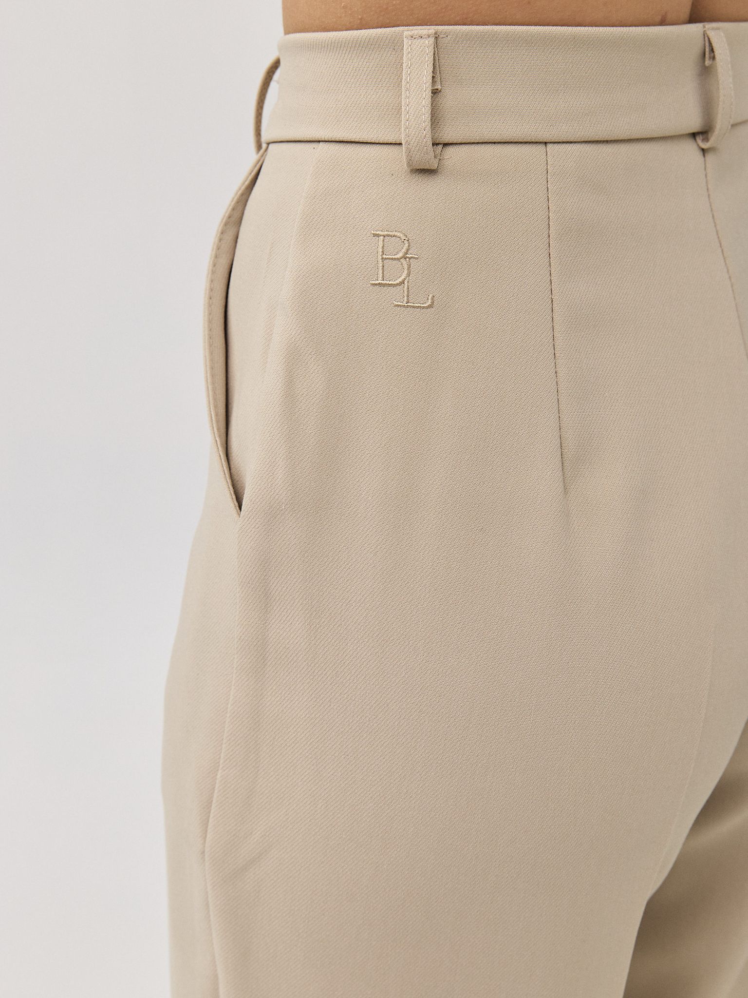 מכנסי אורלנדו