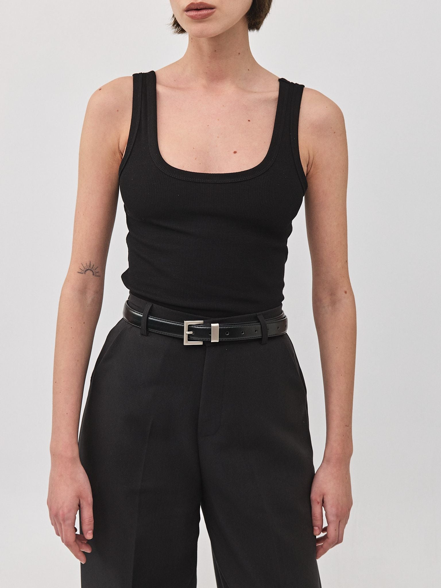 חגורת בלוברי עבה אבזם כסוף