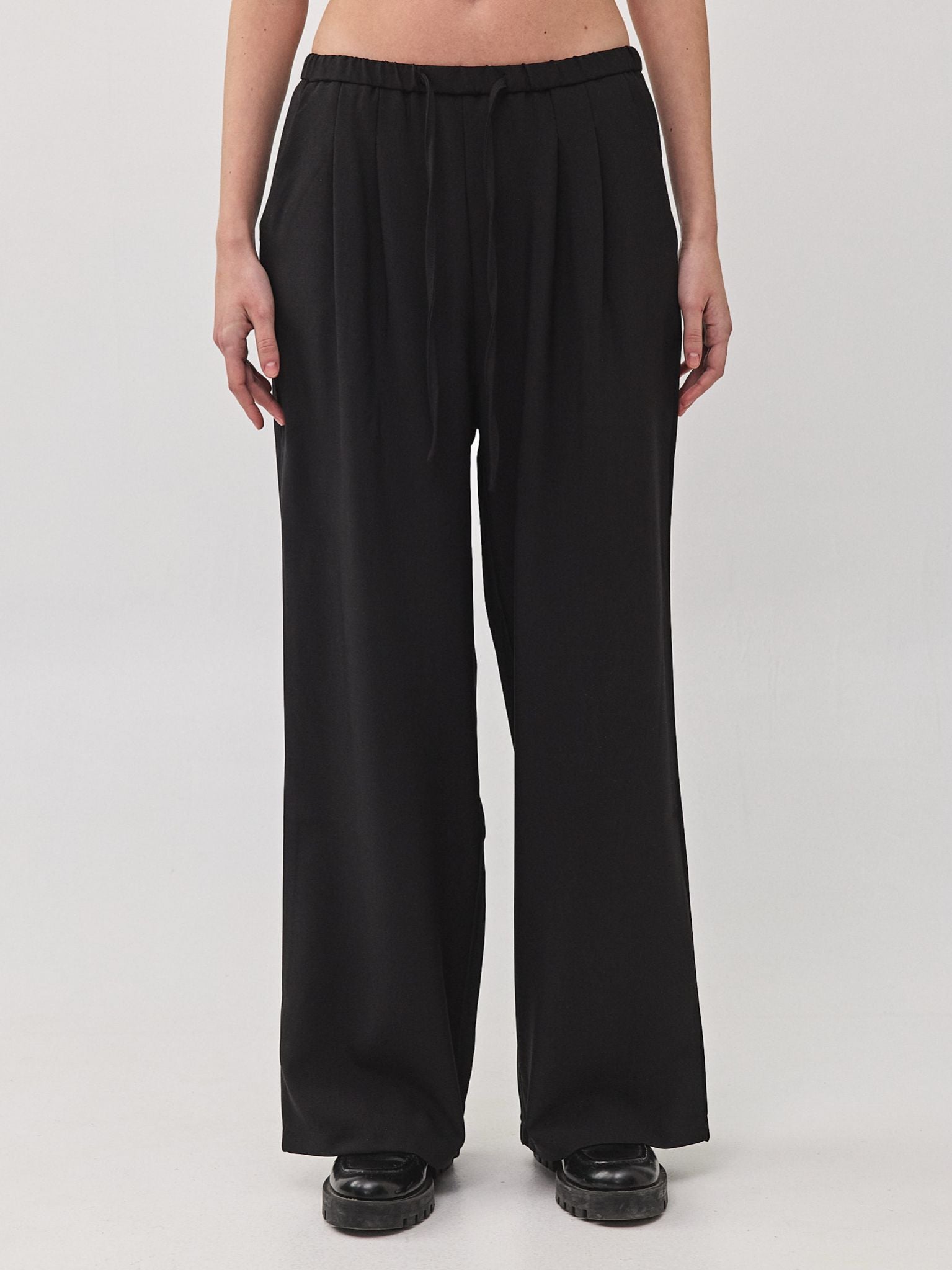 מכנסי אליוט