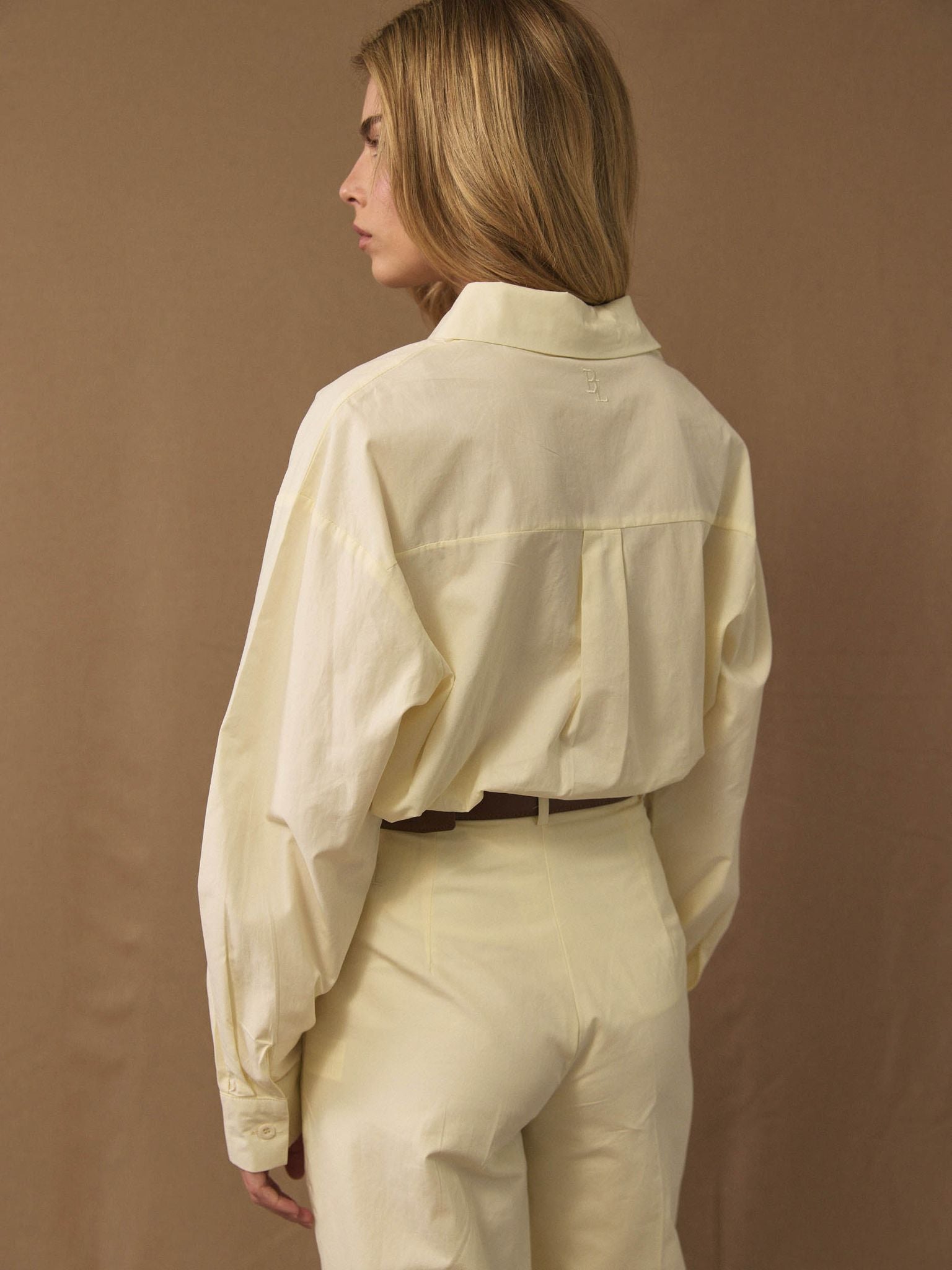 מכופתרת מרקו