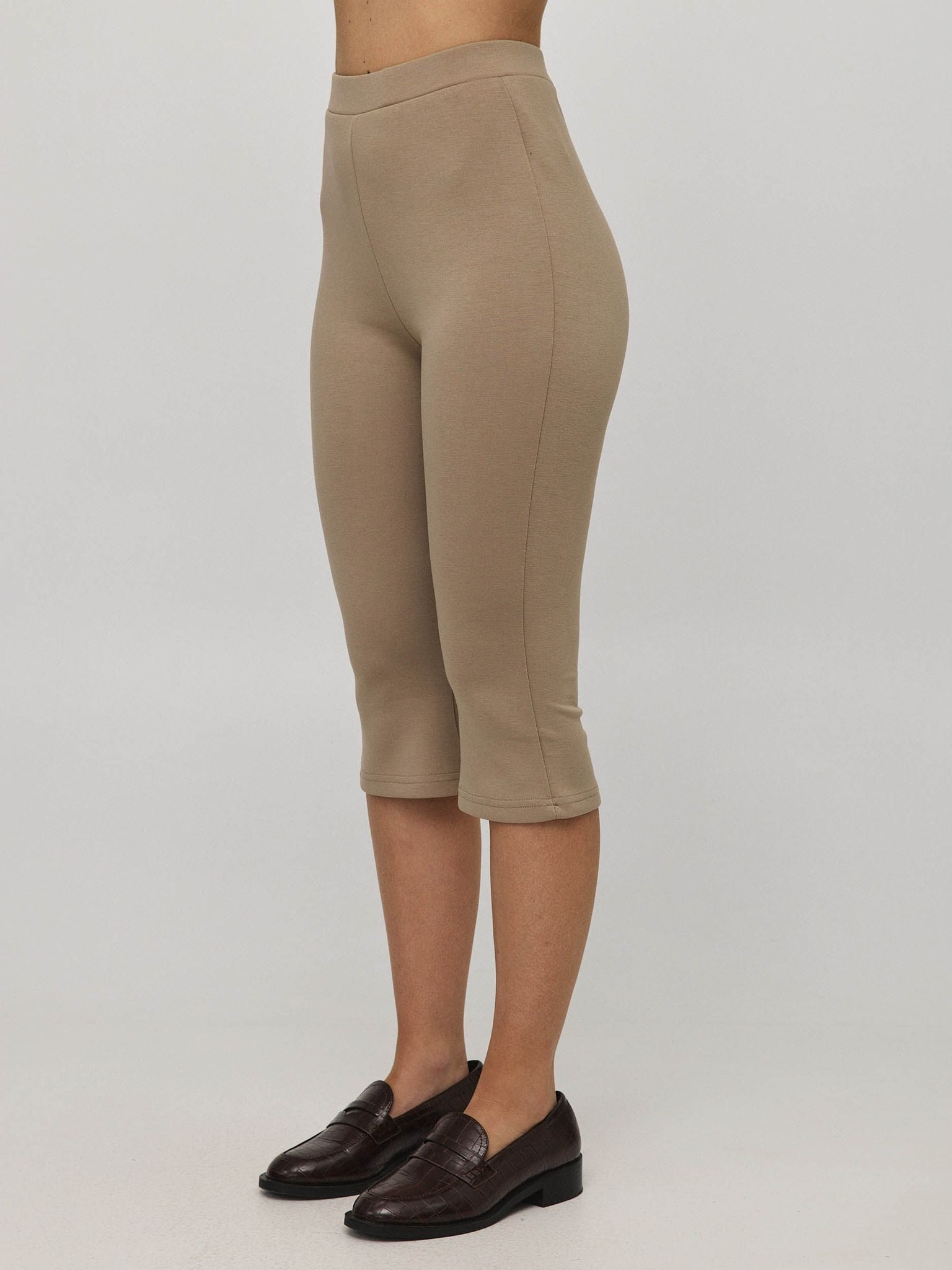 מכנסי קאפרי