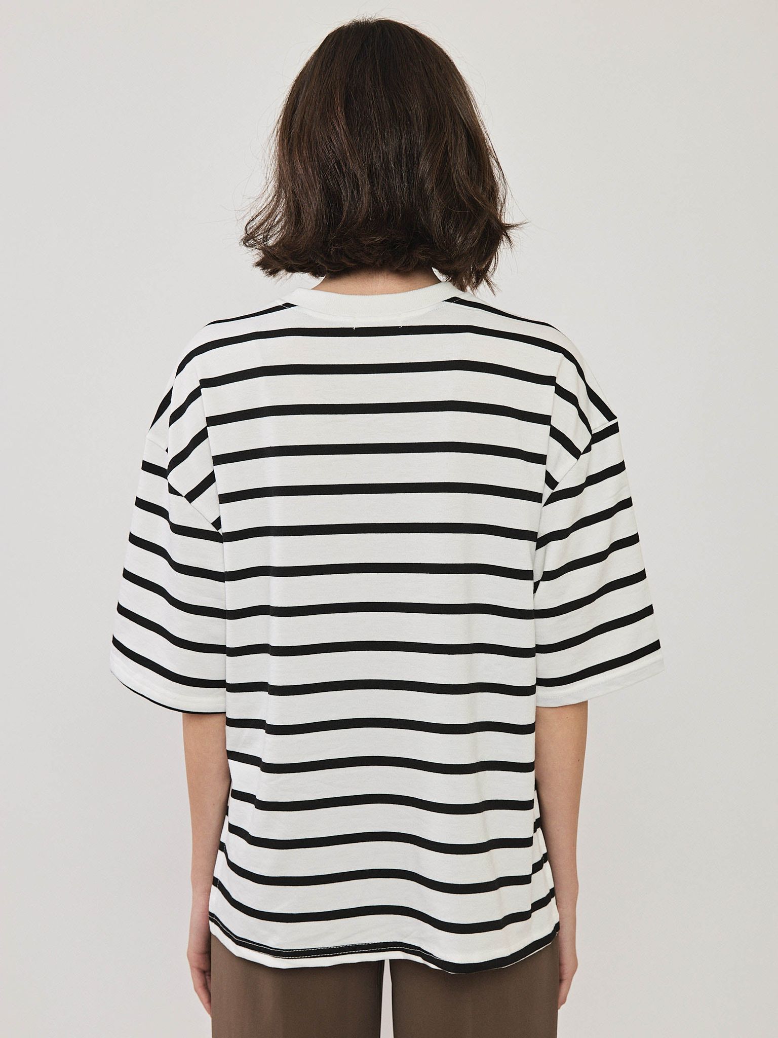 טישירט פסים שוגי