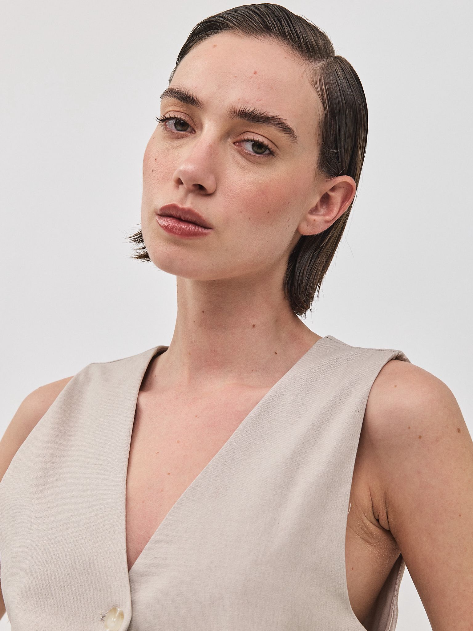 וסט פשתן ניקולה