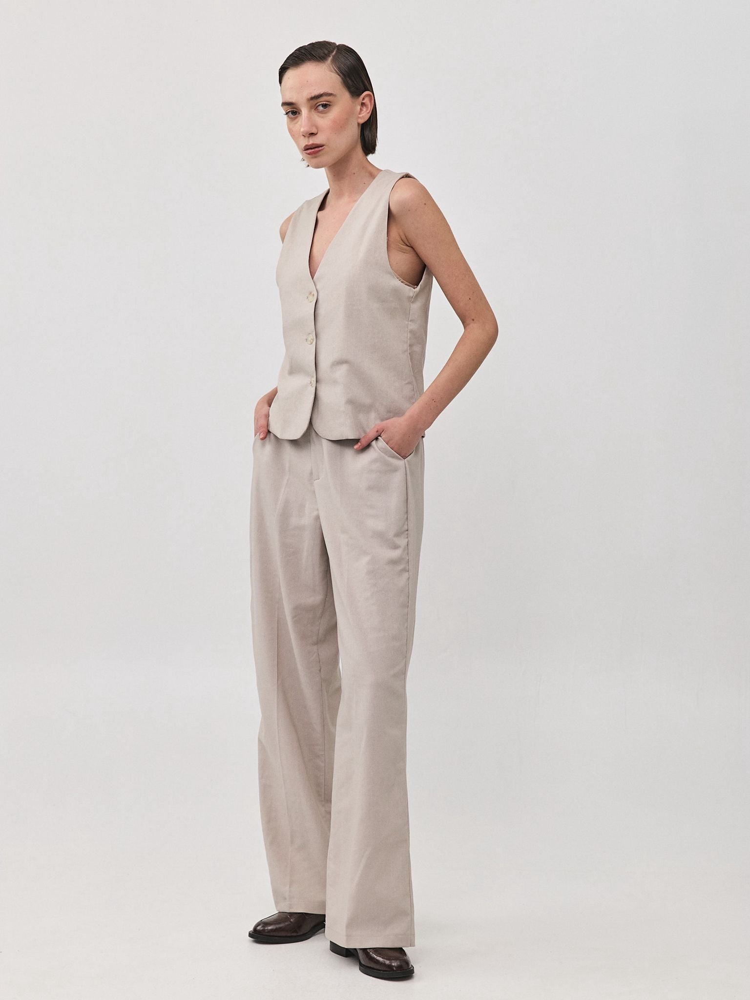 וסט פשתן ניקולה