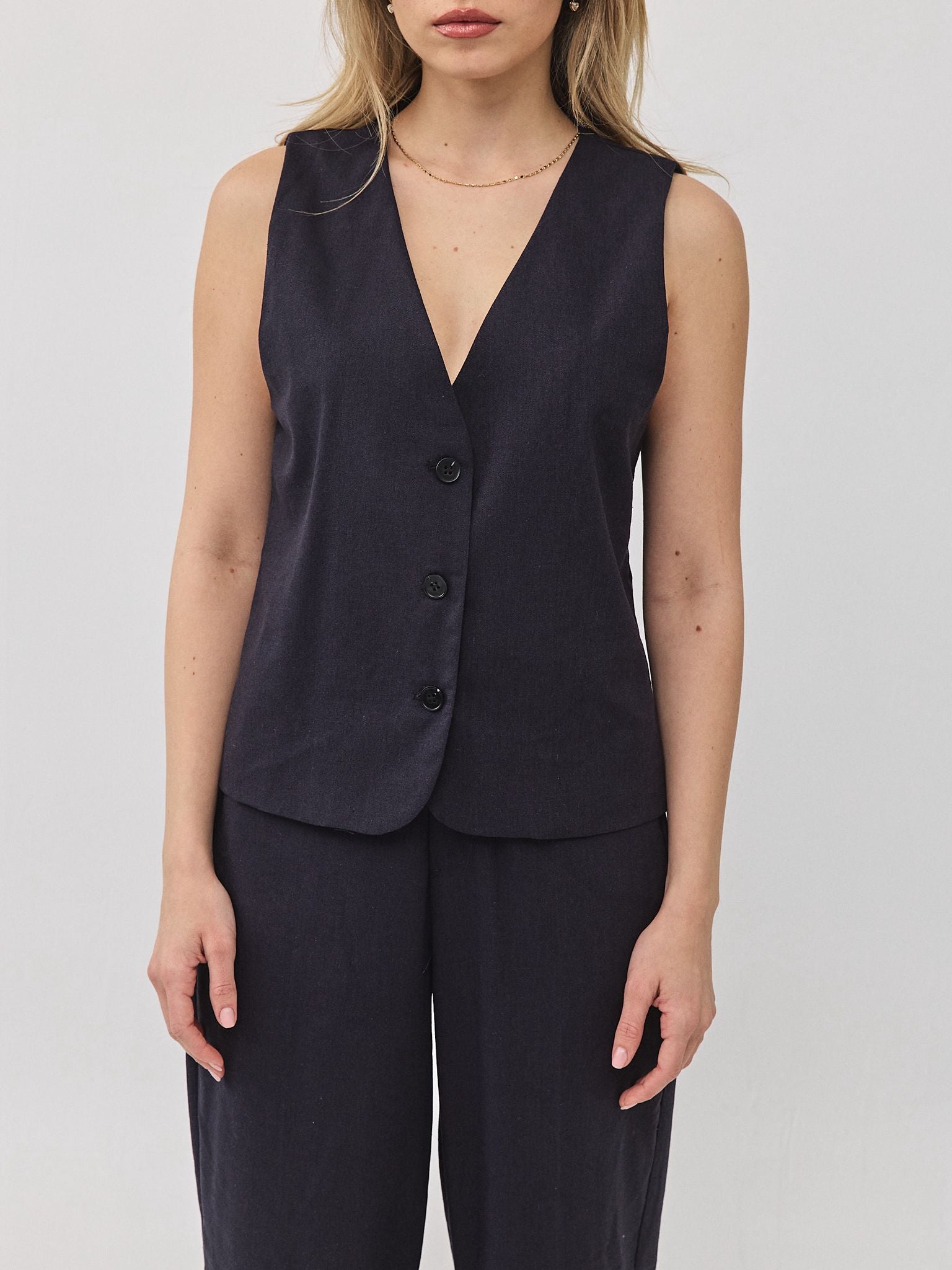 וסט פשתן ניקולה