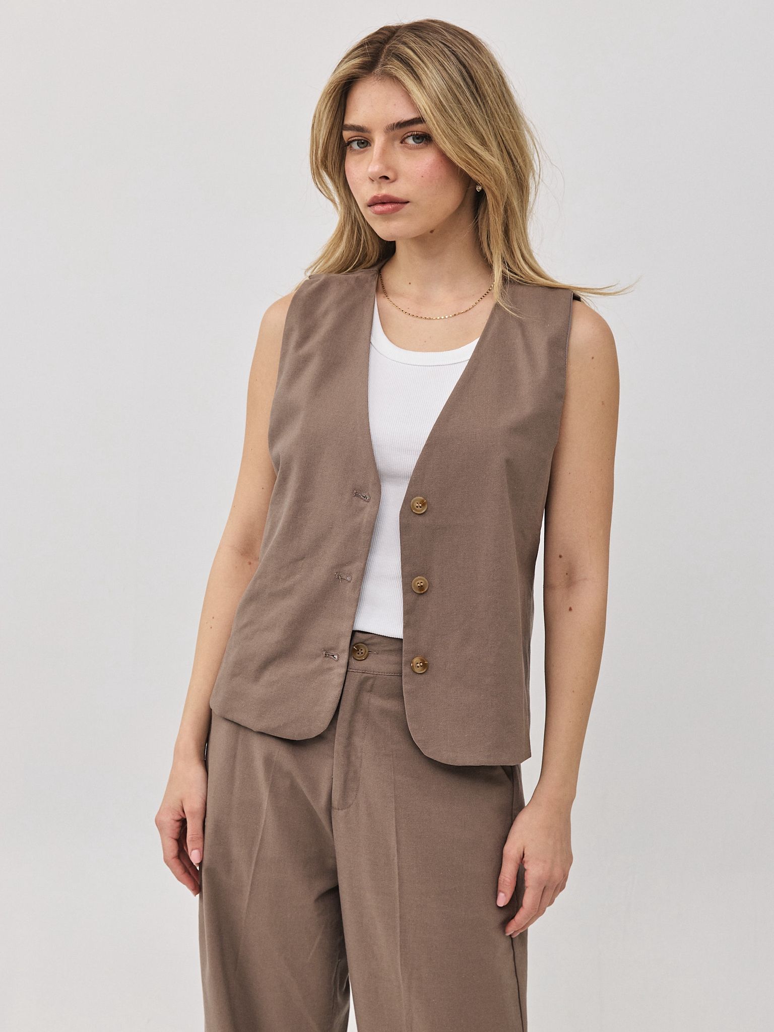 וסט פשתן ניקולה