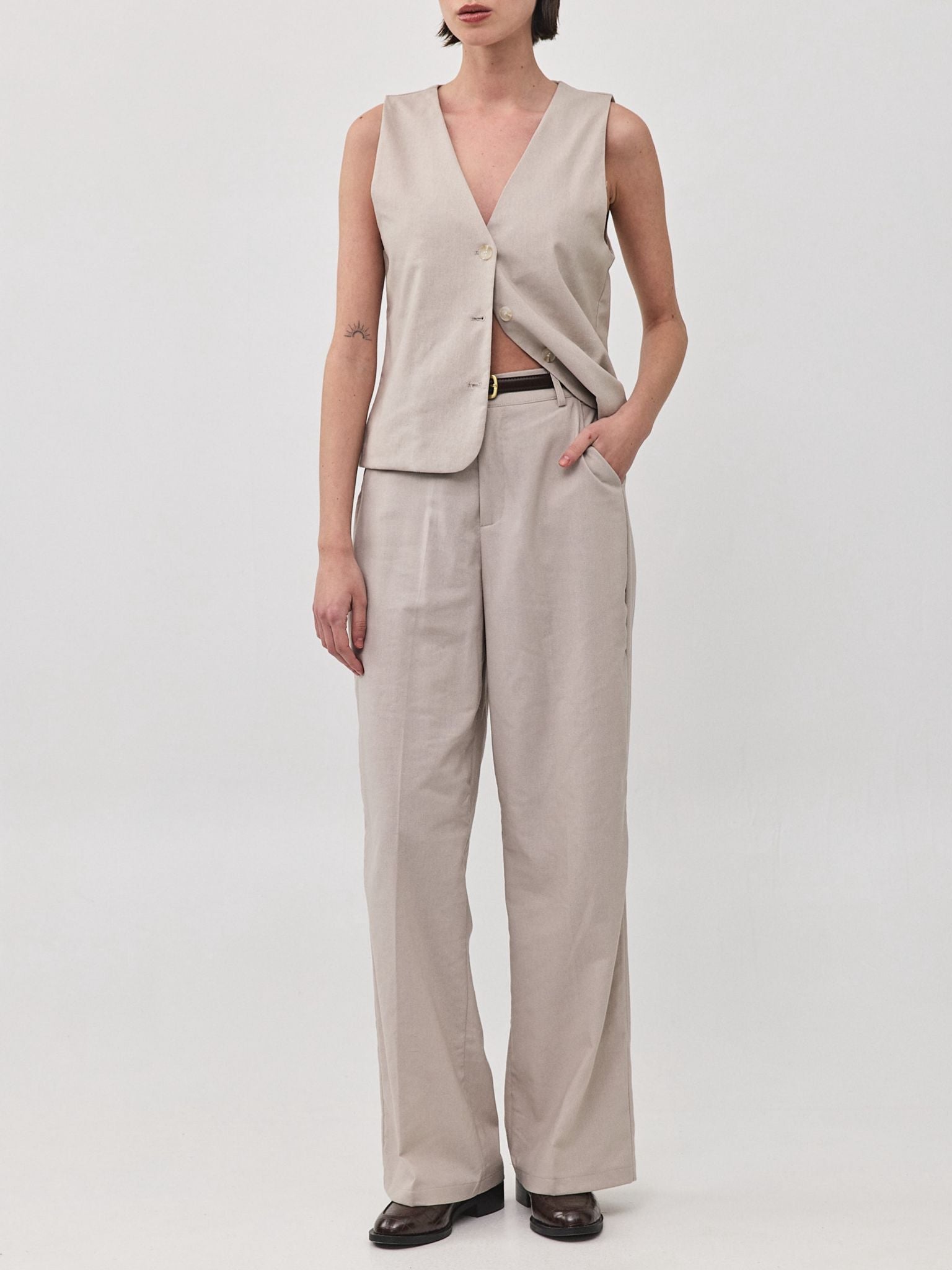 מכנסי פשתן מונטנגרו