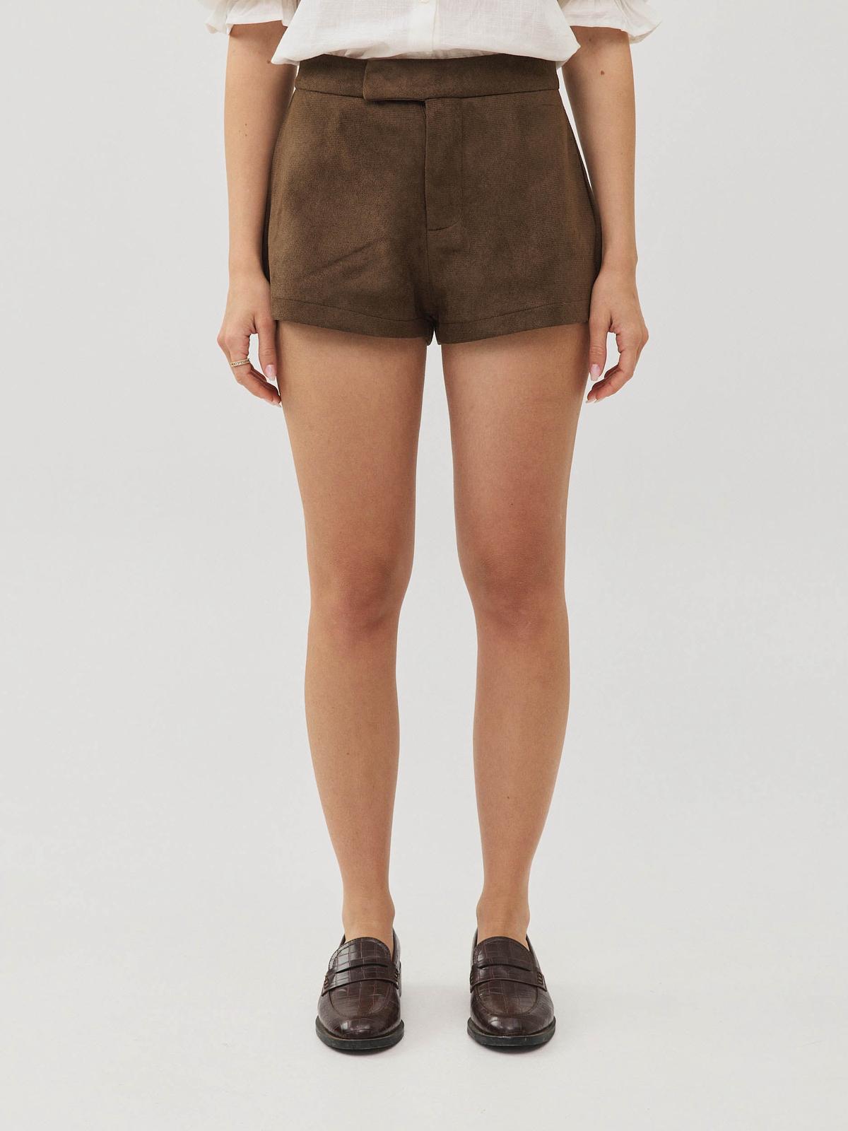 שורט זמש מנואל