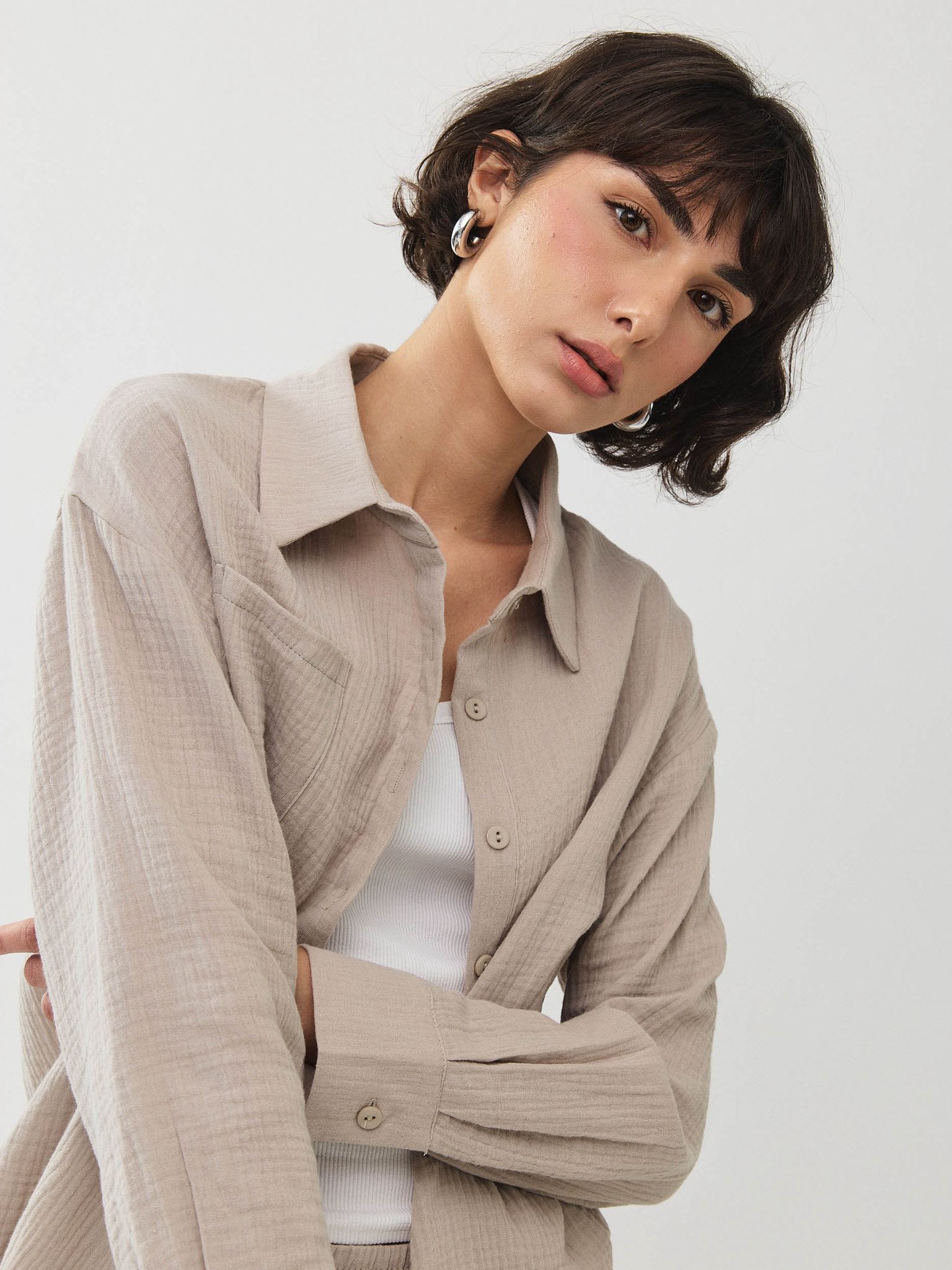 מכופתרת אובריאן פשתן