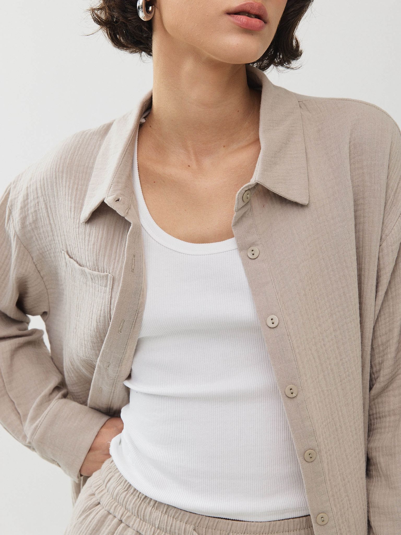 מכופתרת אובריאן פשתן