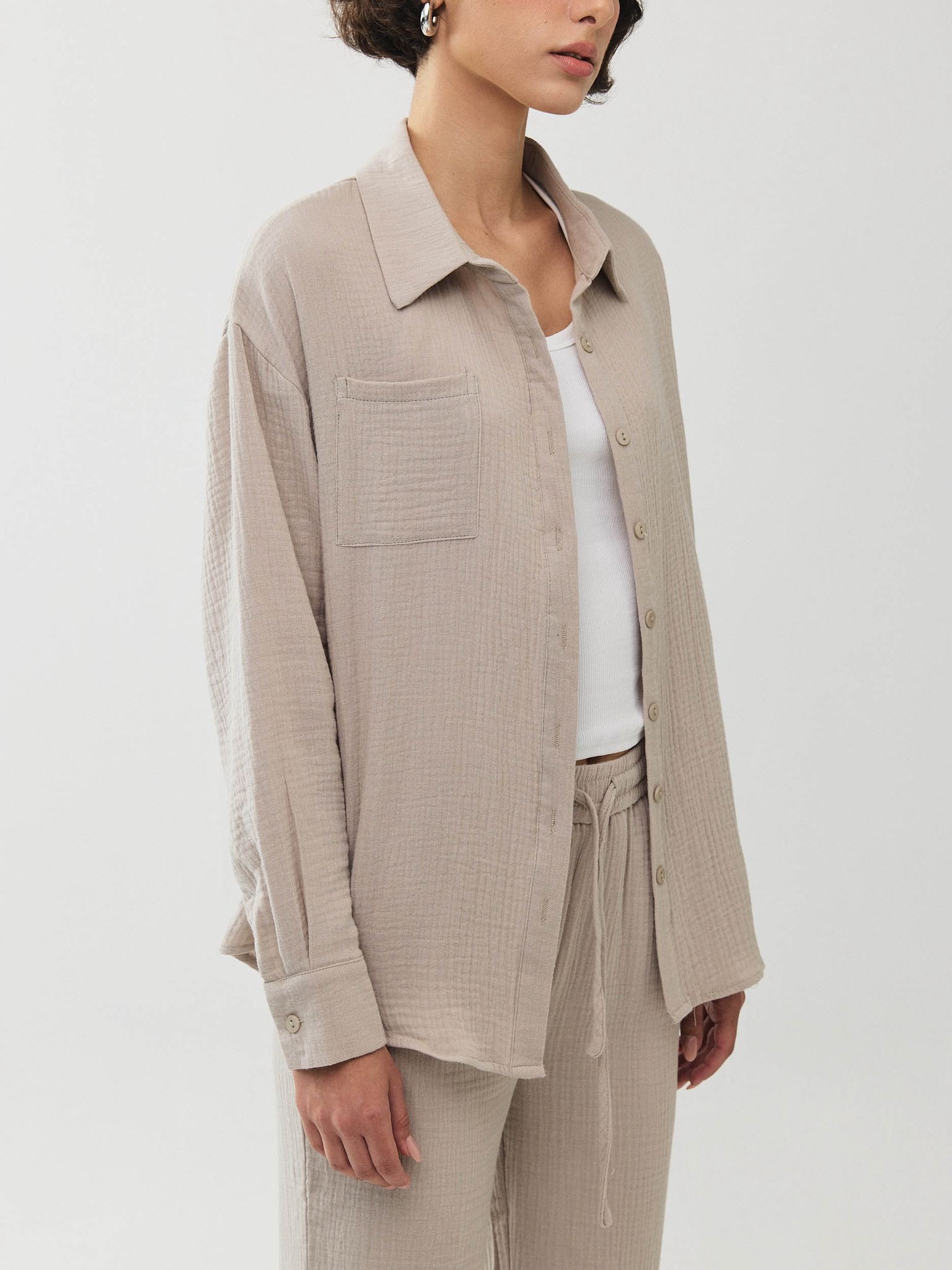 מכופתרת אובריאן פשתן