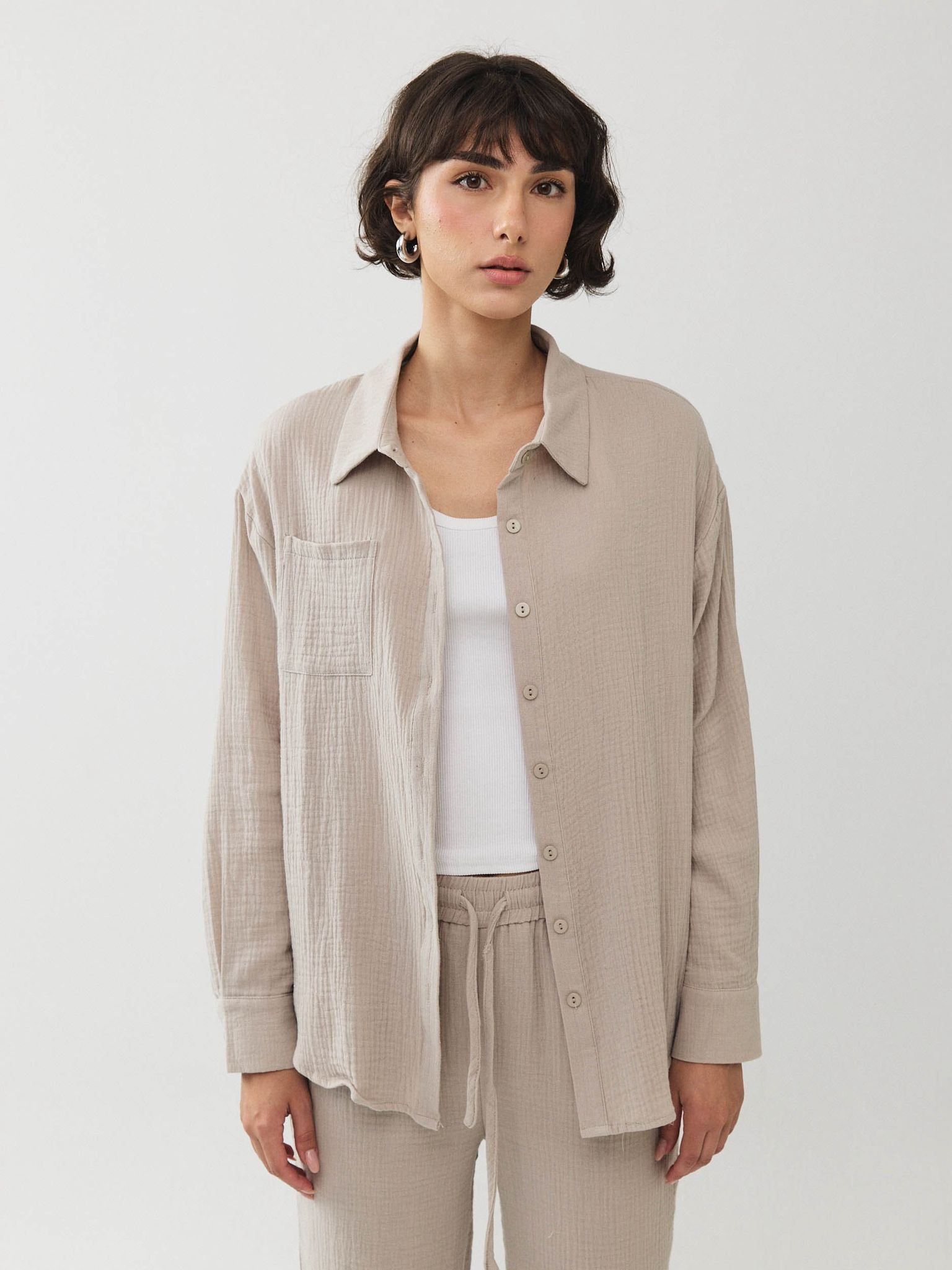 מכופתרת אובריאן פשתן