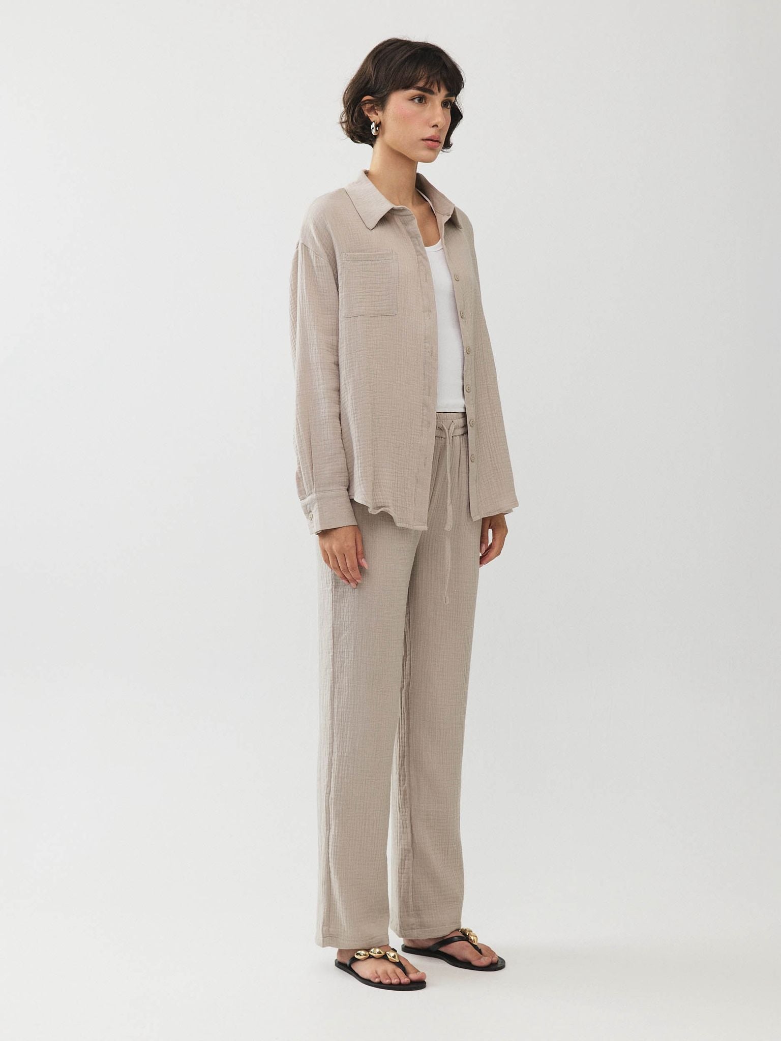 מכופתרת אובריאן פשתן