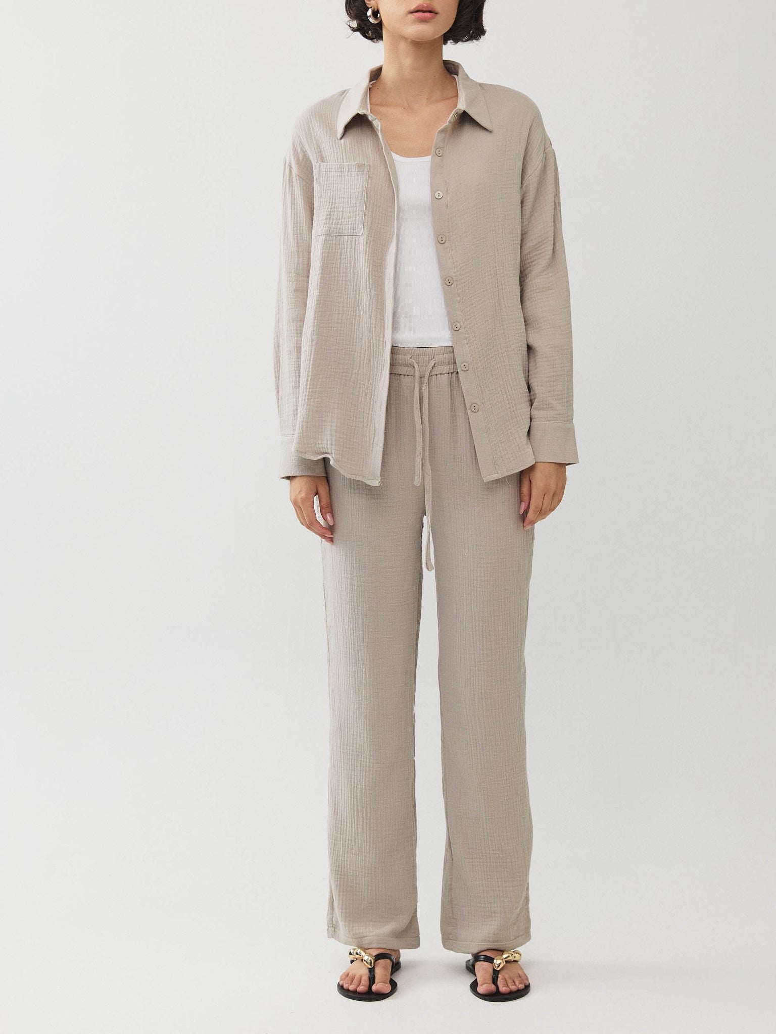 מכופתרת אובריאן פשתן