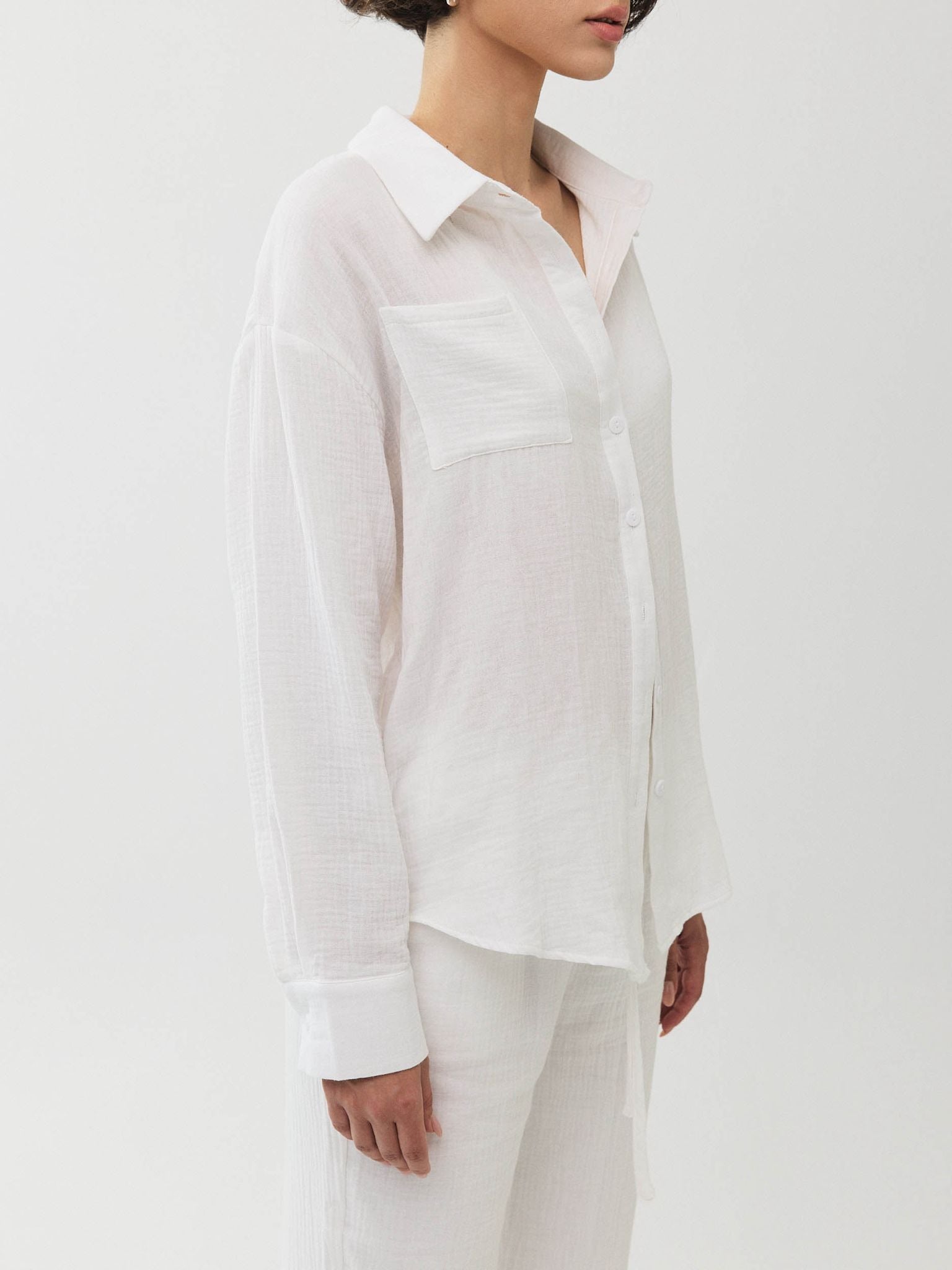 מכופתרת אובריאן פשתן