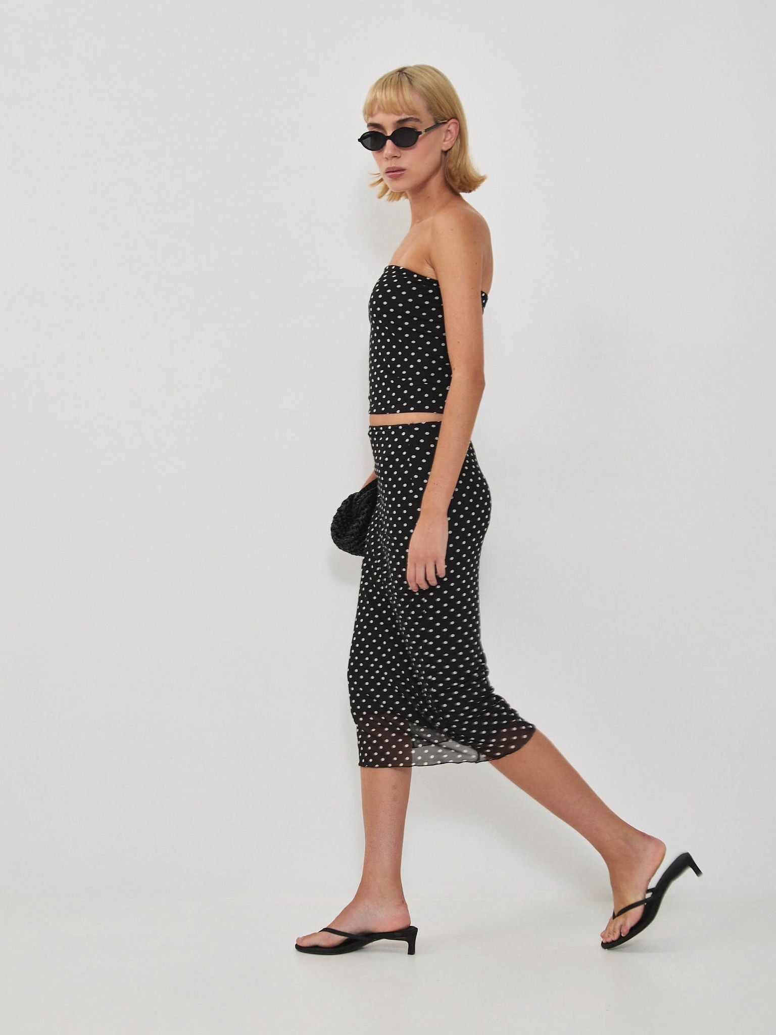 חצאית נקודות אמילי