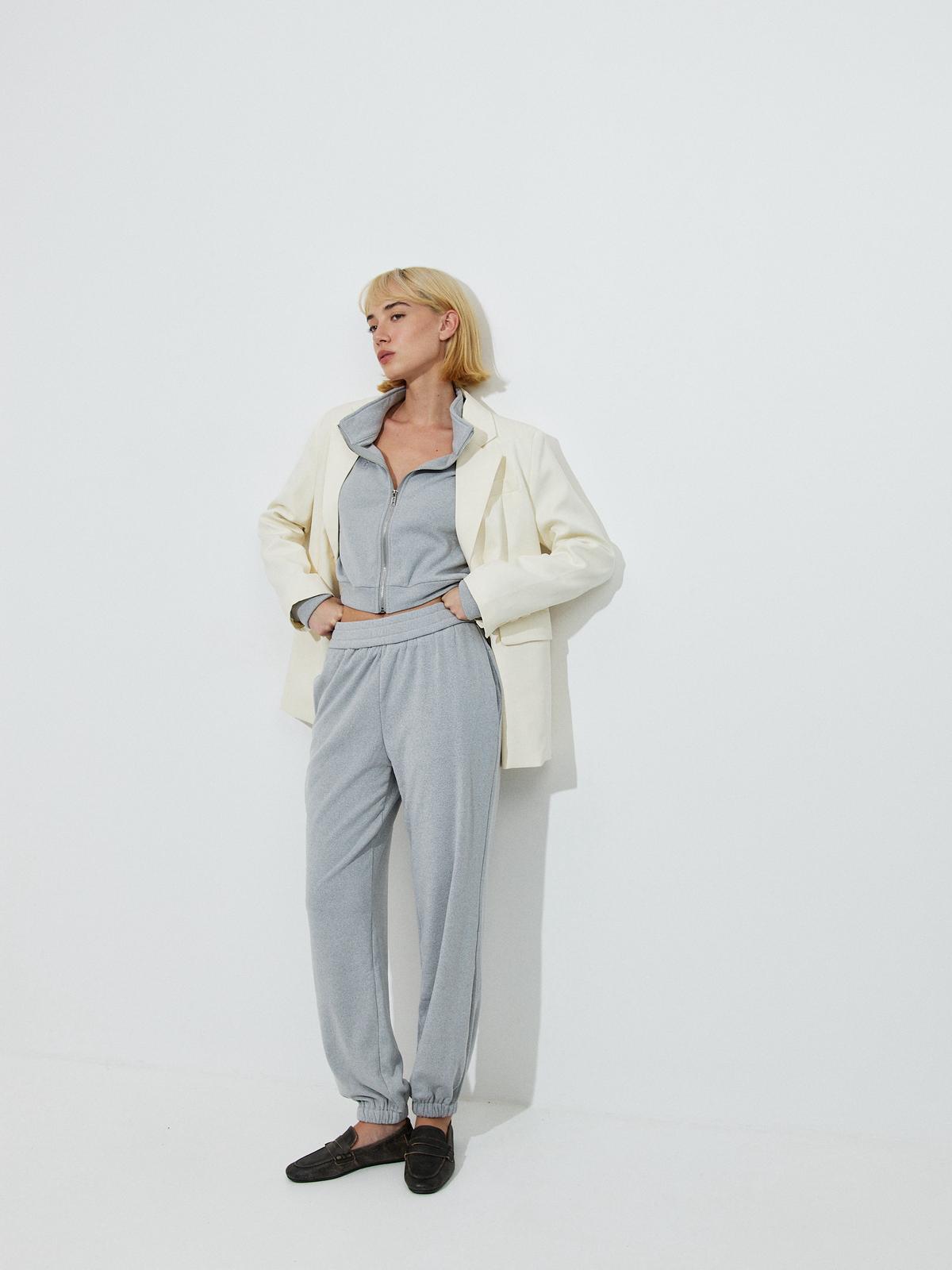 מכנסי פליז אנתוני