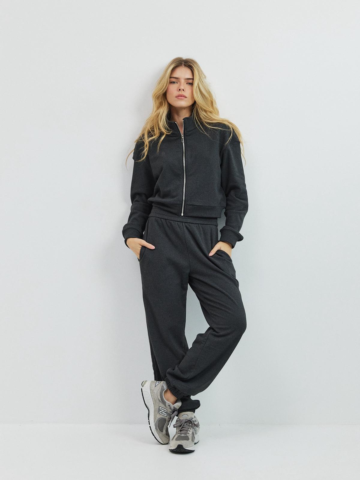 מכנסי פליז אנתוני