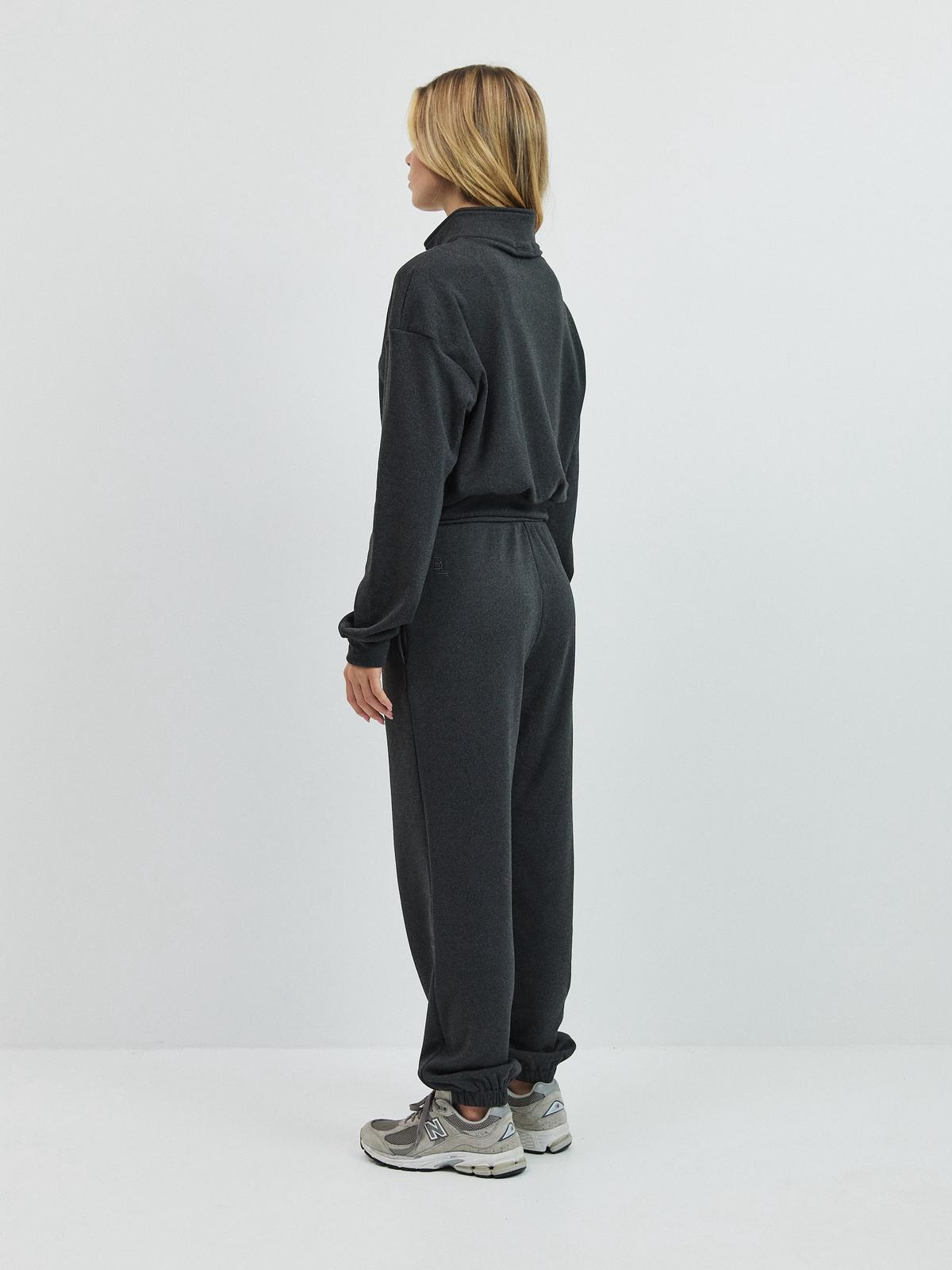 מכנסי פליז אנתוני