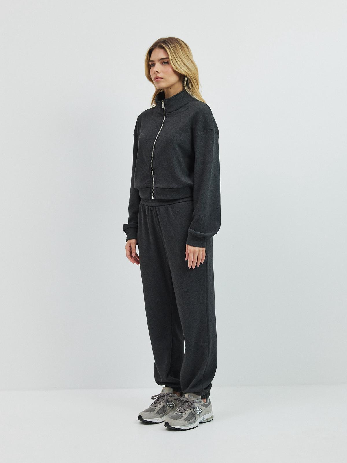 מכנסי פליז אנתוני