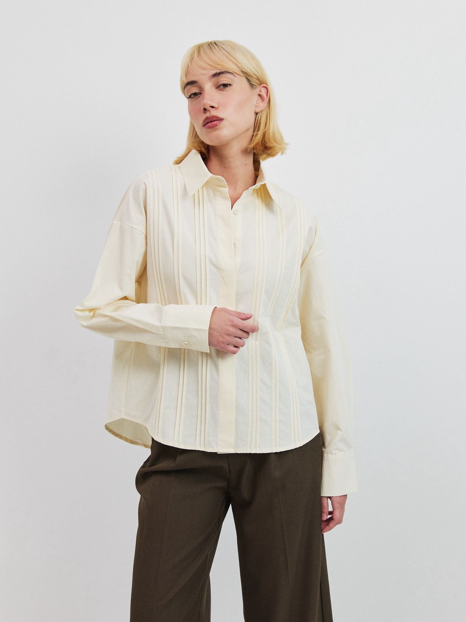 מכופתרת רוברטו