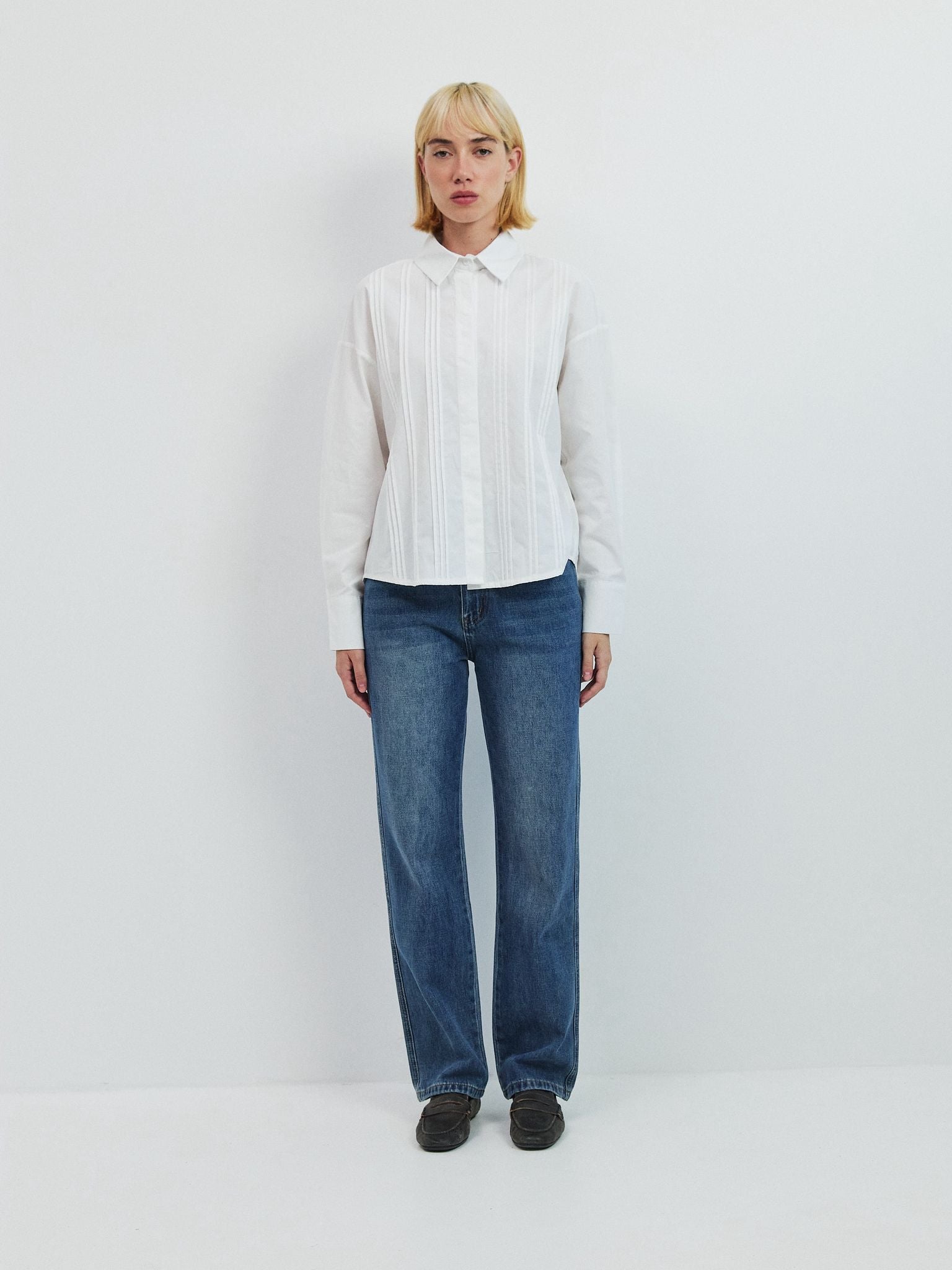 מכופתרת רוברטו