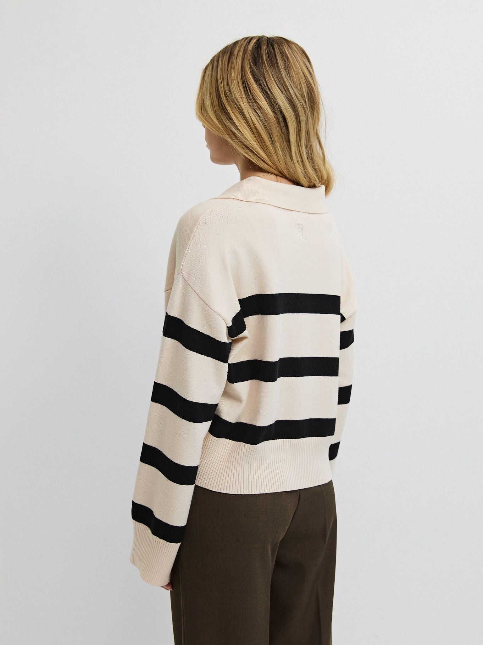 סריג פסים בריידי