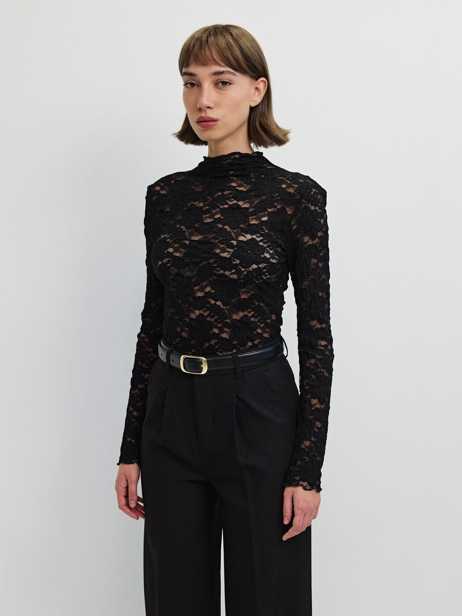 טופ תחרה ויולט