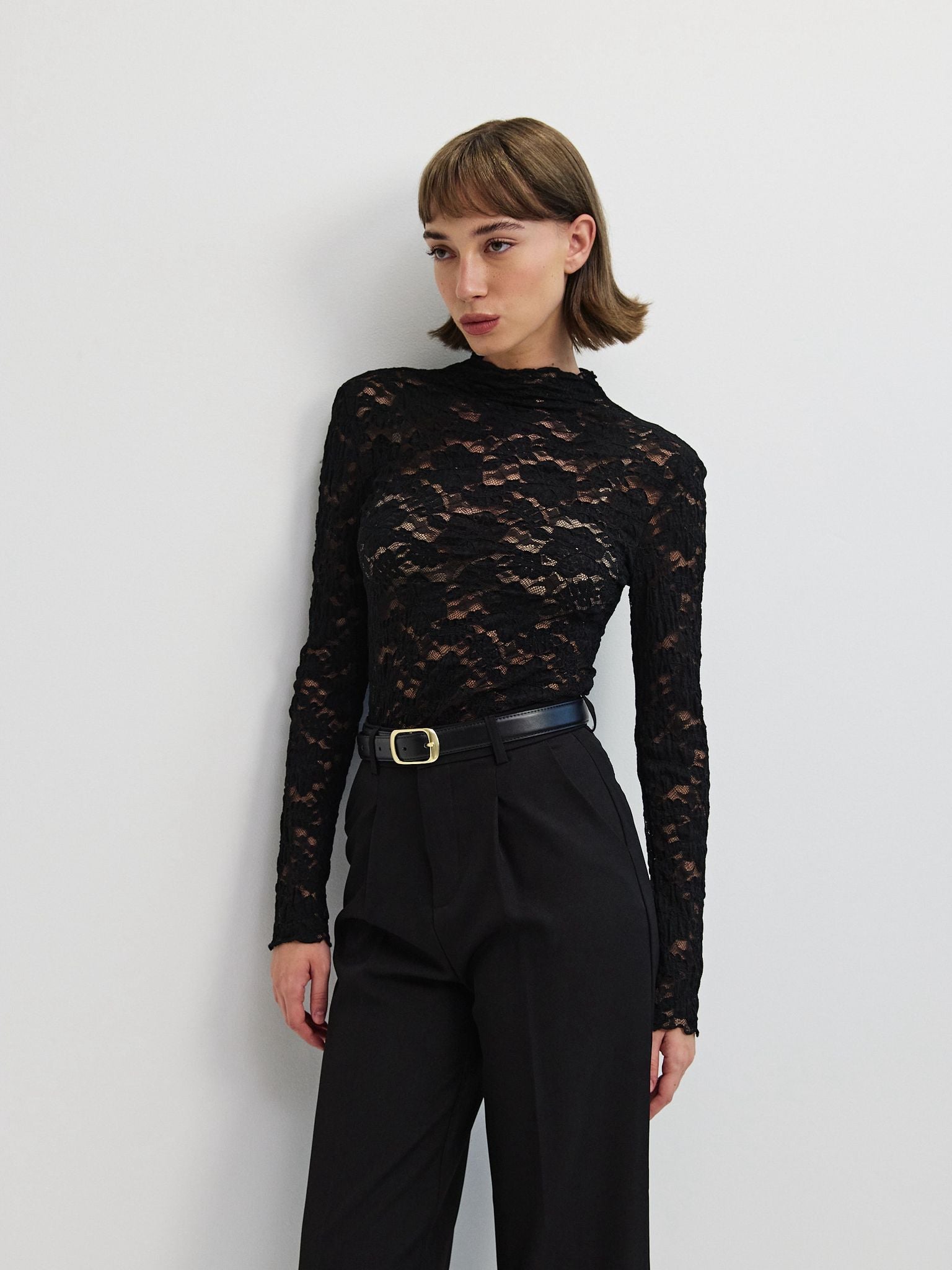 טופ תחרה ויולט