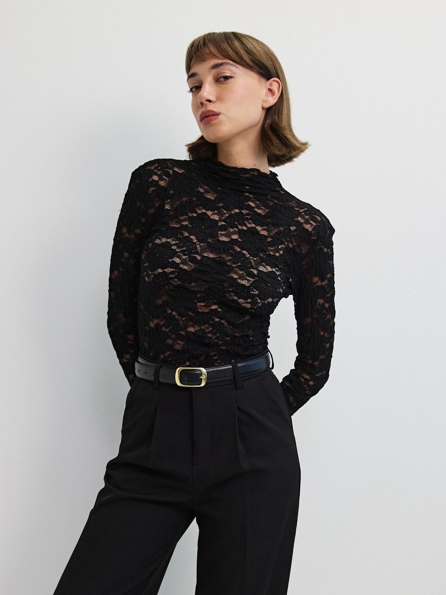 טופ תחרה ויולט