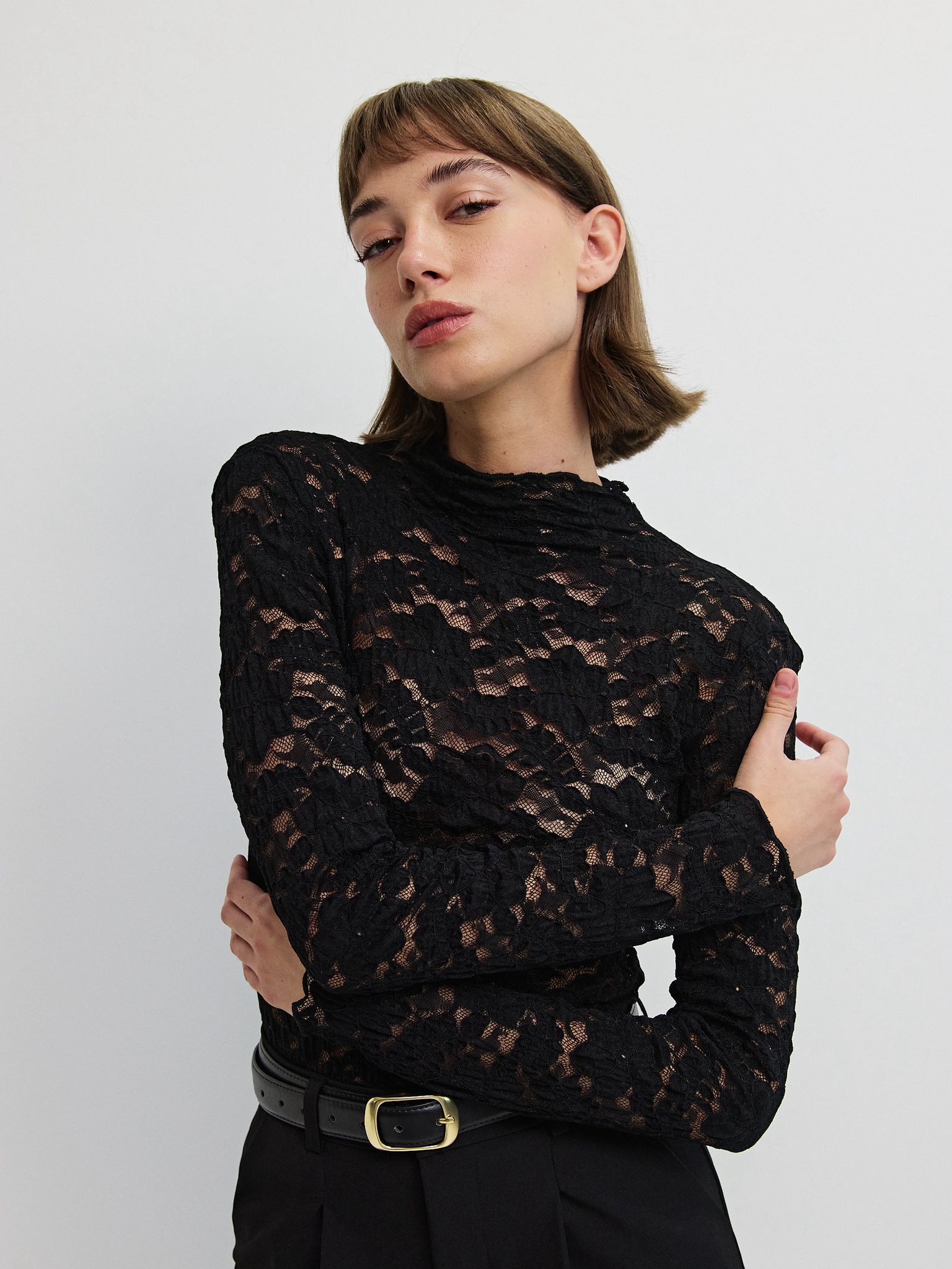 טופ תחרה ויולט