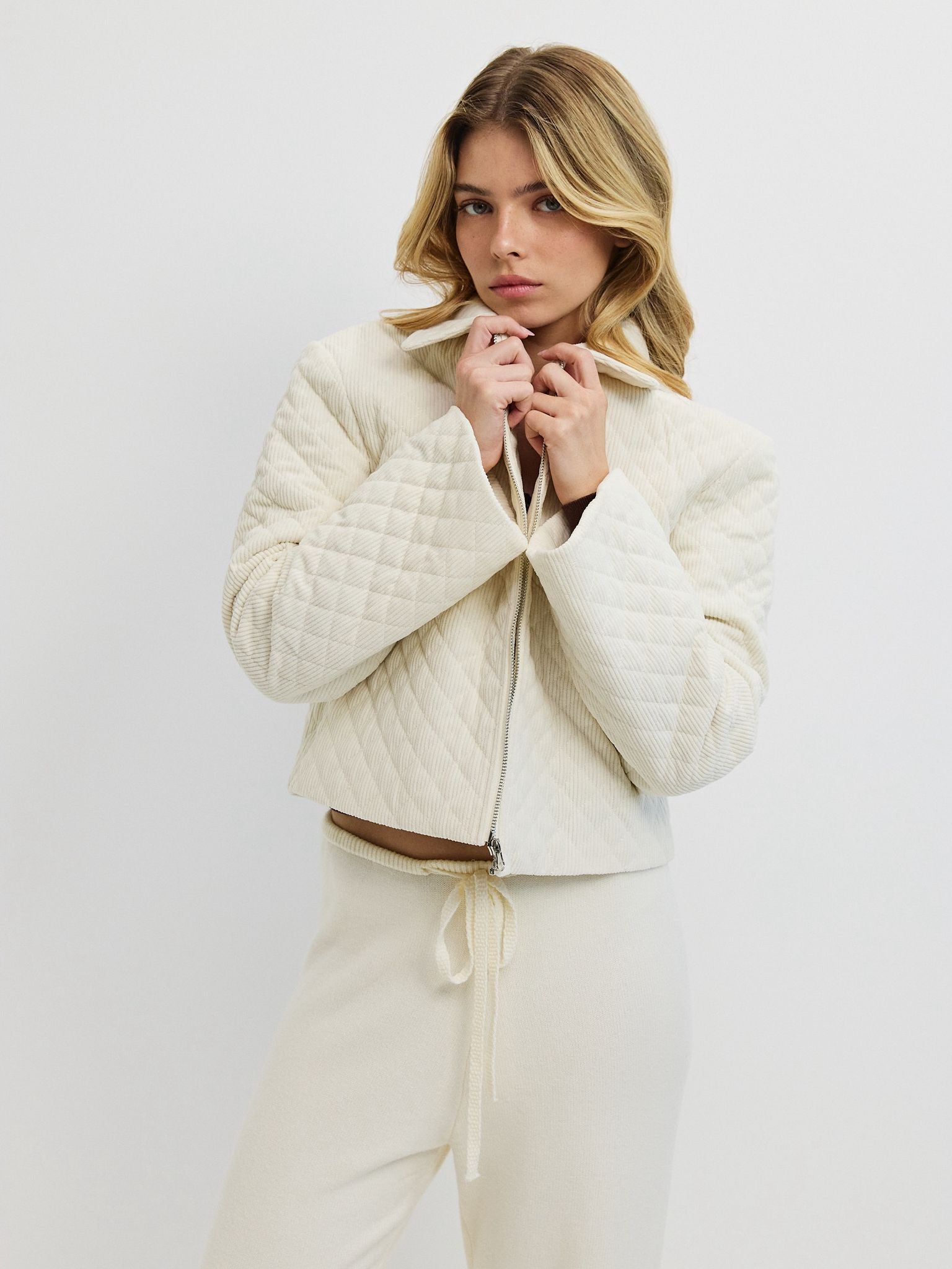 ג׳קט קווילט אנזו