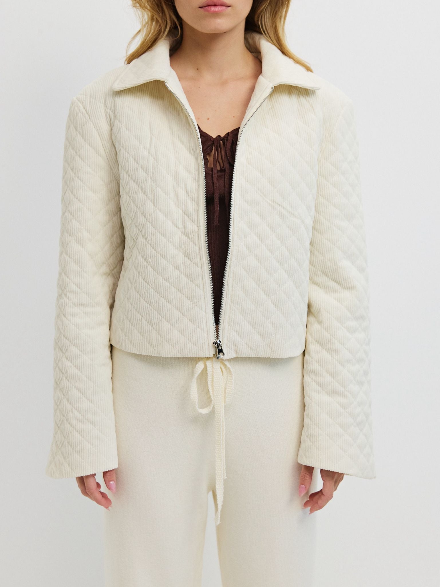 ג׳קט קווילט אנזו