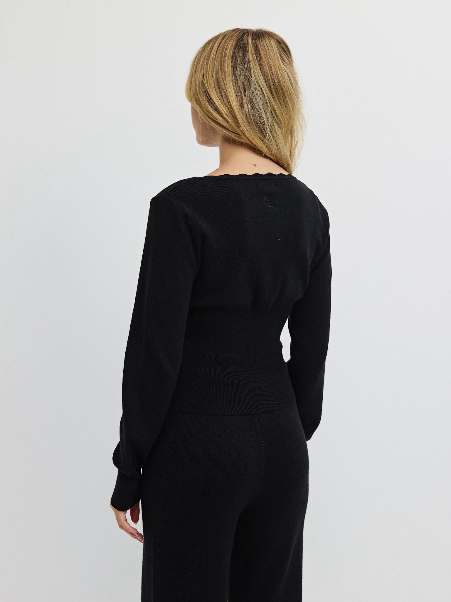 טופ סריג סטלה