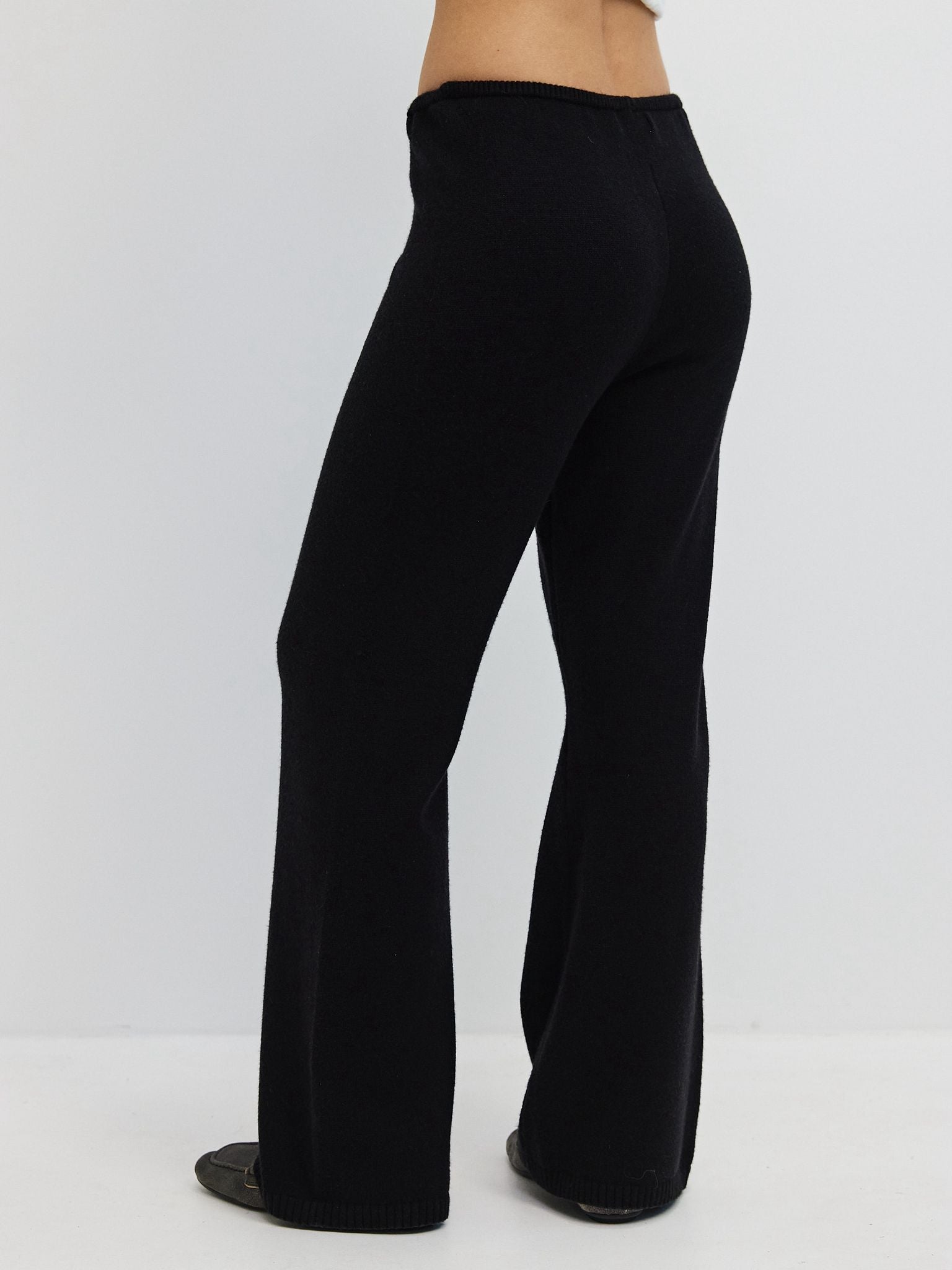 מכנסי סריג קודי