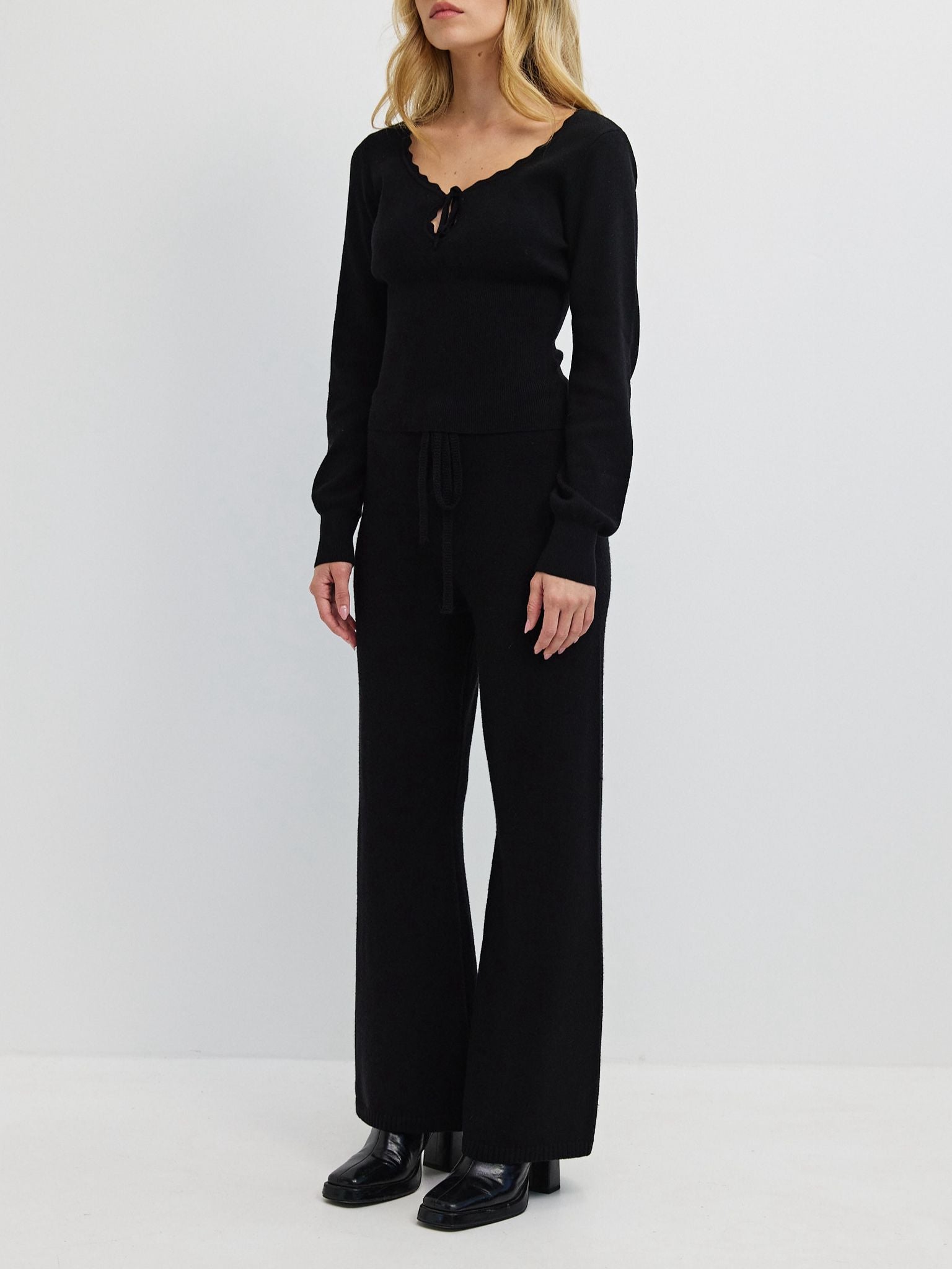 מכנסי סריג קודי